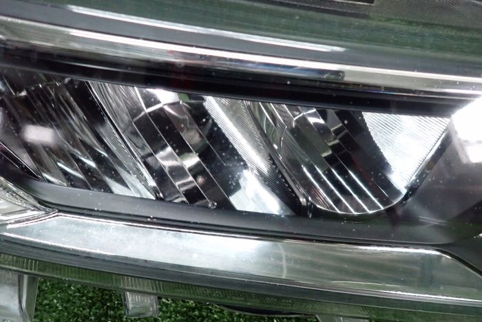 TOYOTA RAV4 V FULL LED 18- reflektor right light right