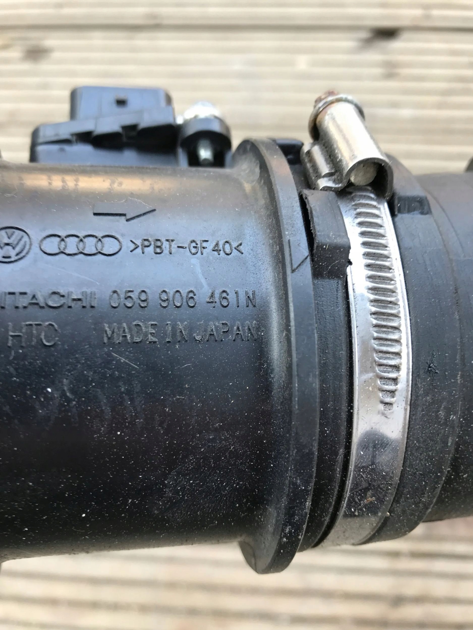 pipe air hose AUDI A4 B8 A5 059129629A 059906461N