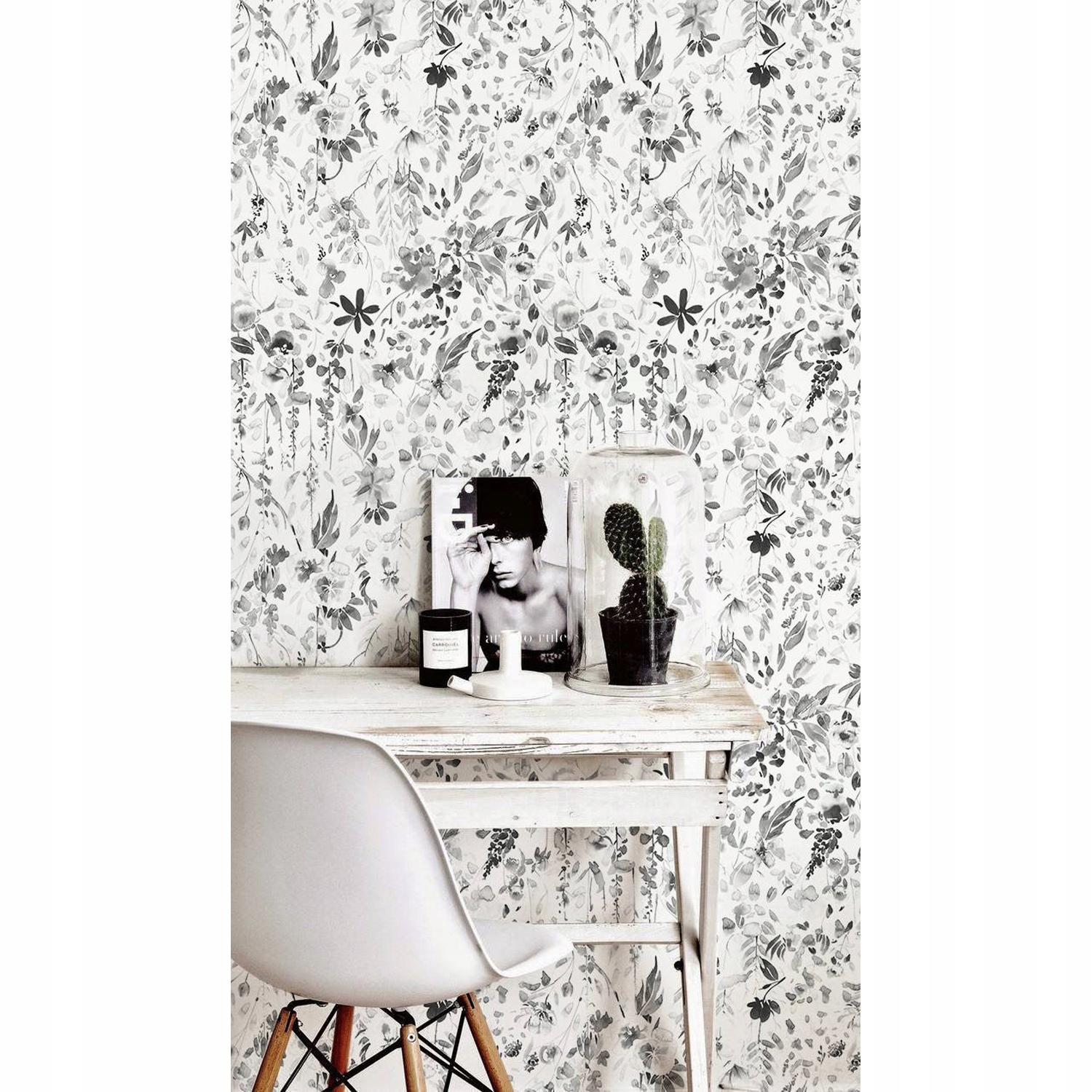 

Fototapeta na ścianę Czarno-białe kwiaty 250x104cm