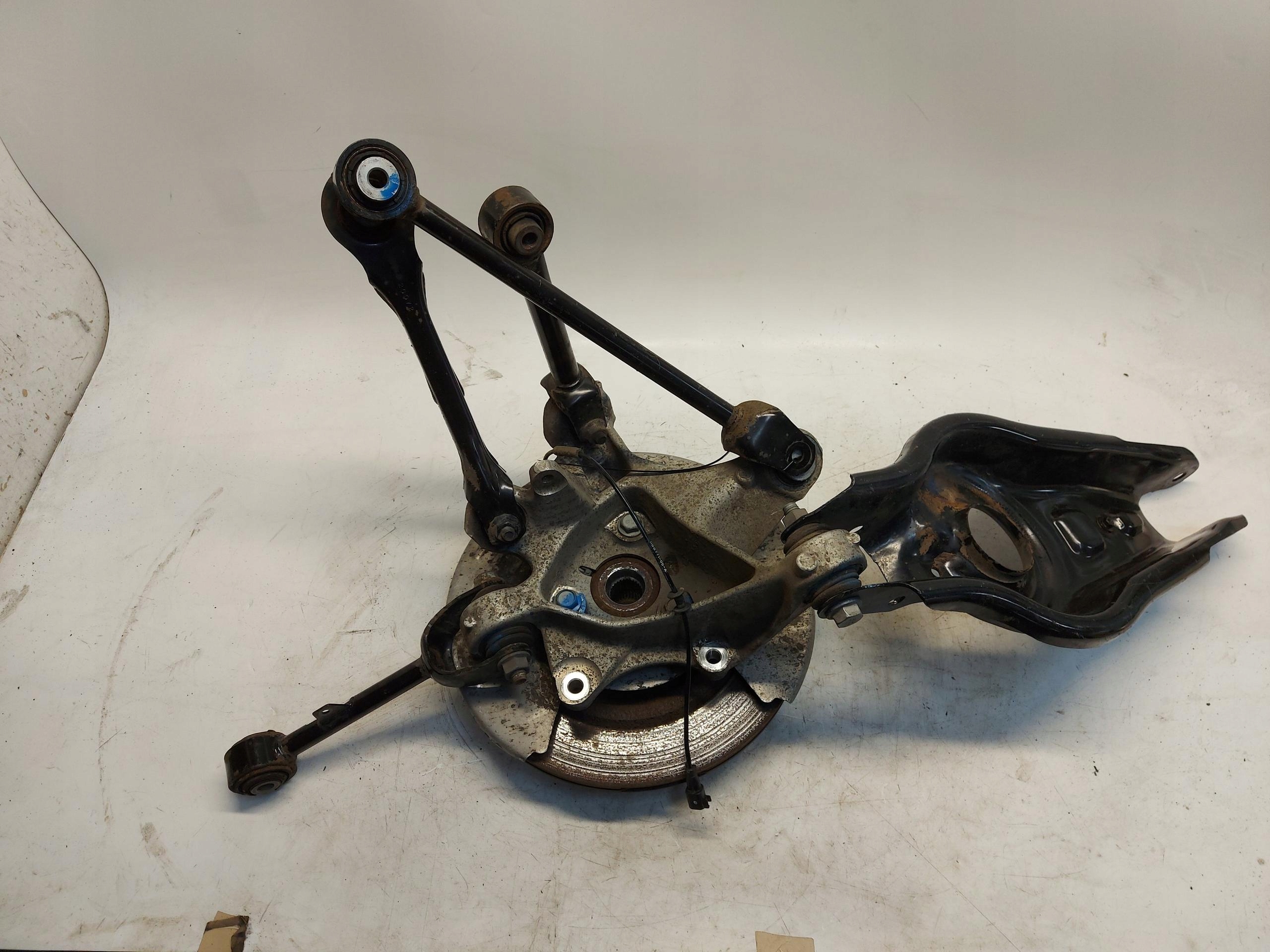 TESLA MODEL 3 swing arm sususpension rear part right