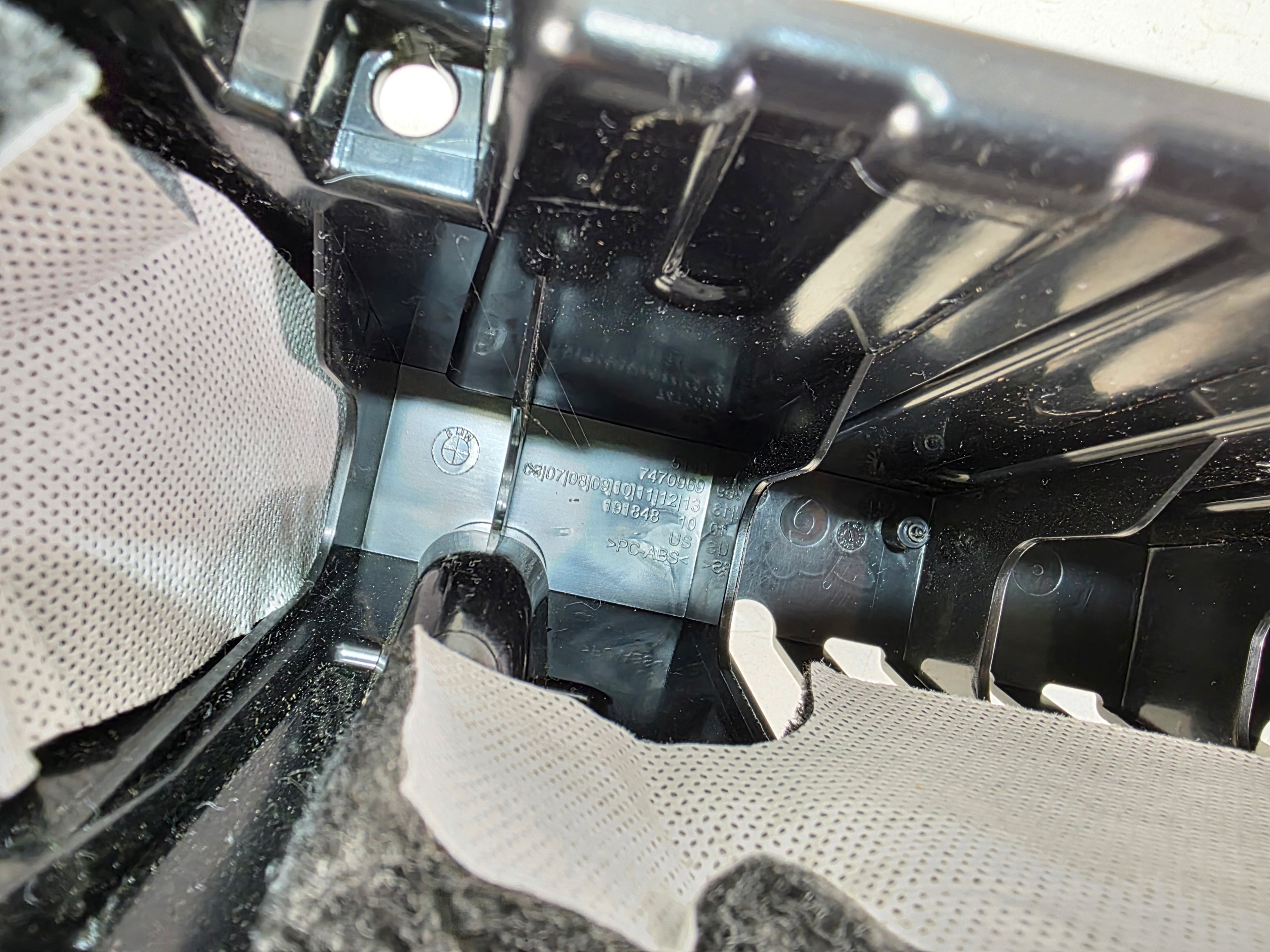 console boot left BMW X6 G06 LCI 7470969