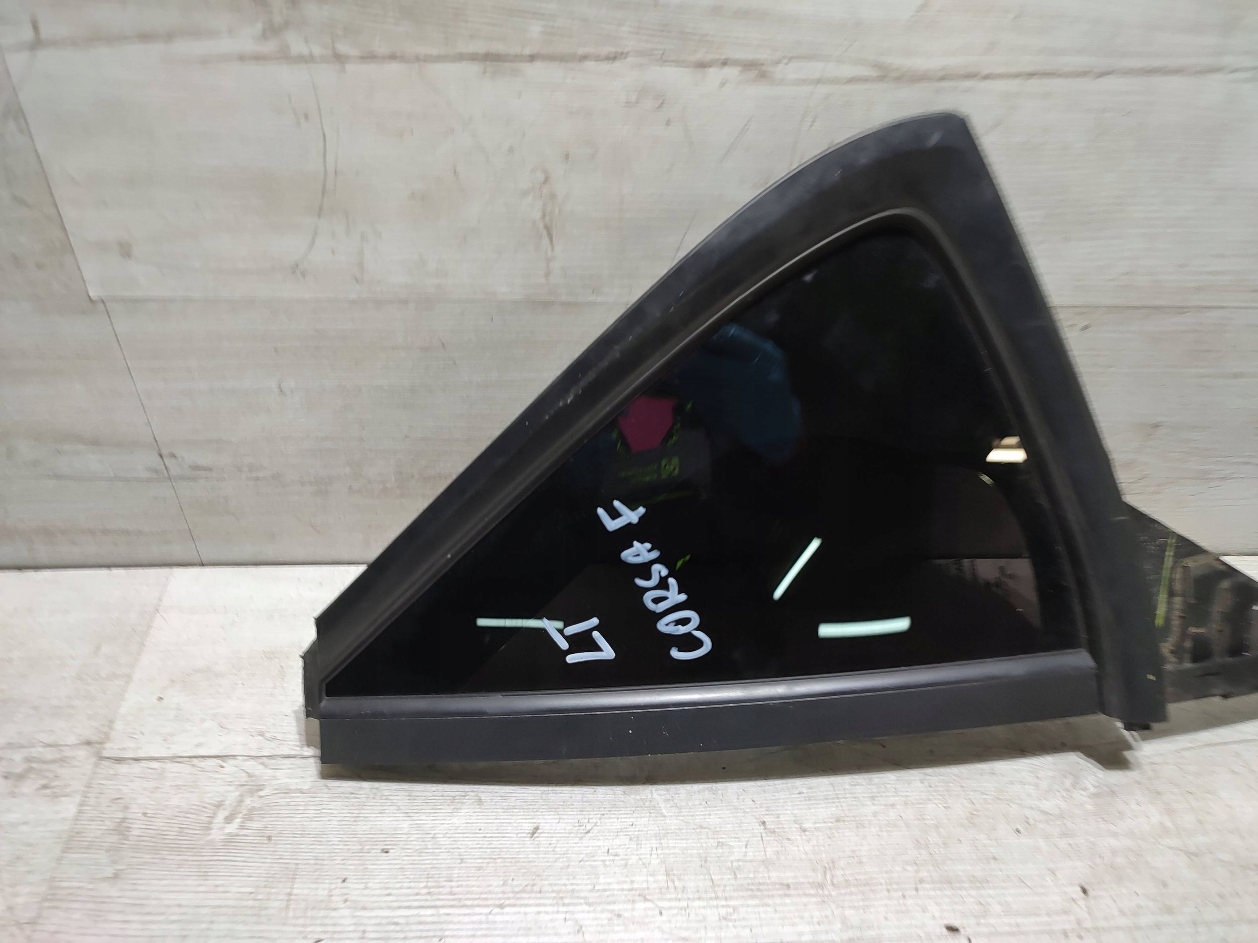 Opel Corsa F 2022 rear part side left window door side