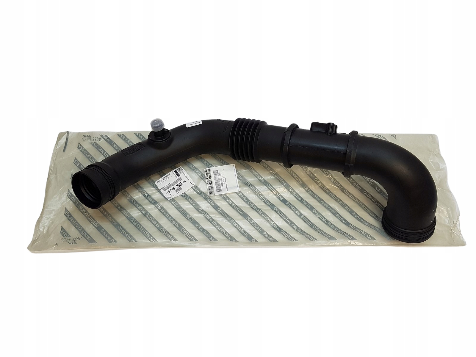 Peugeot Oe 1366671080 trubka vzduchové hadice