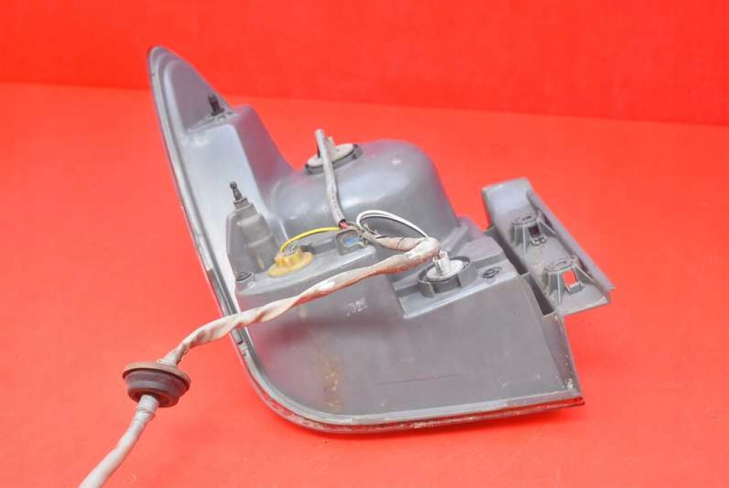 light right rear part rear CHEVROLET CRUZE sedan 09-12