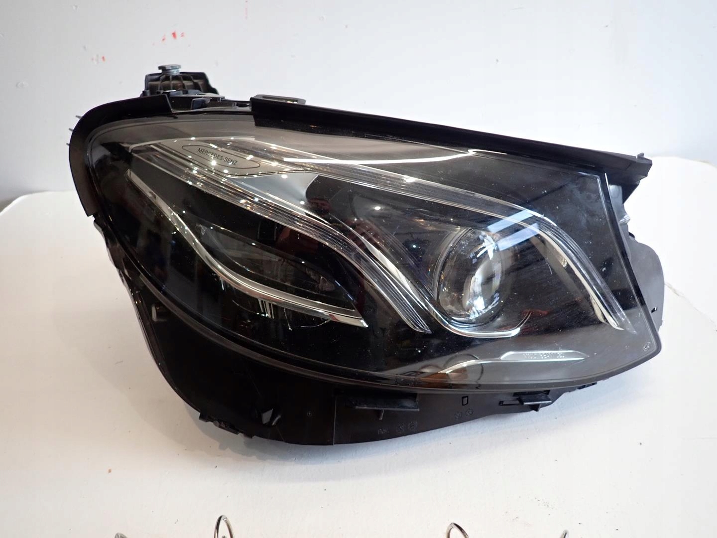 light front front right MERCEDES E-KLASA W213 FULL LED A2139067606