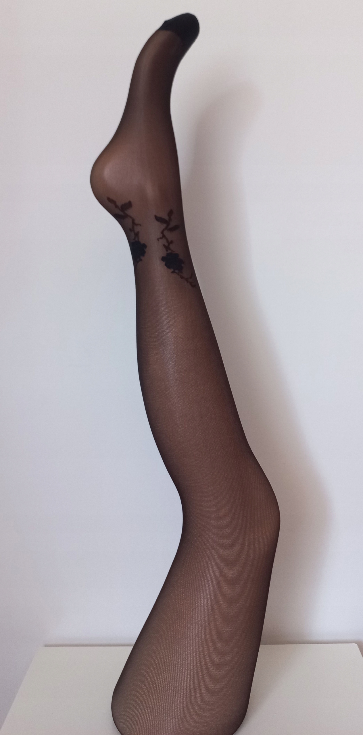 

Rajstopy Wzorzyste Preda 20den czarny r.3/4