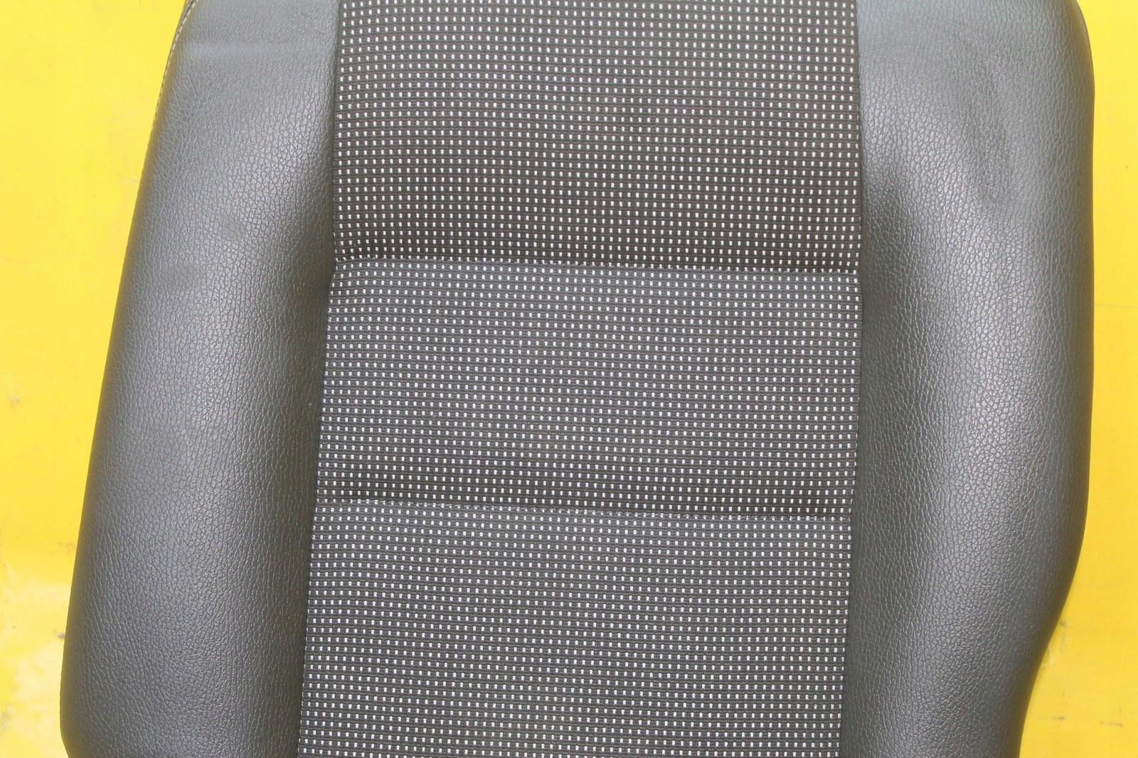 кресло задний правый 2 ZAFIRA b