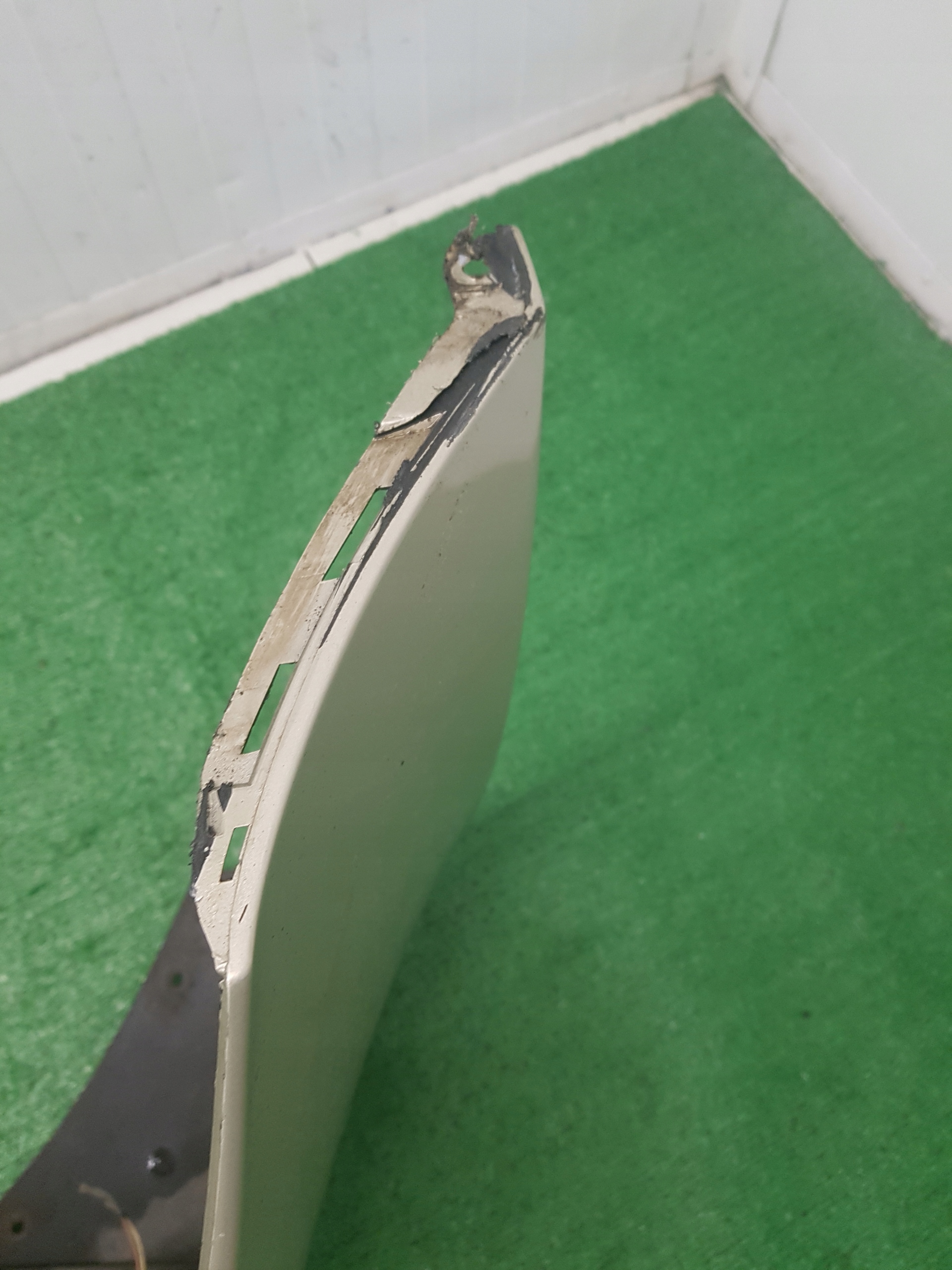 bumper front front SEAT ALTEA 2005 KOD LAKIERU L51R