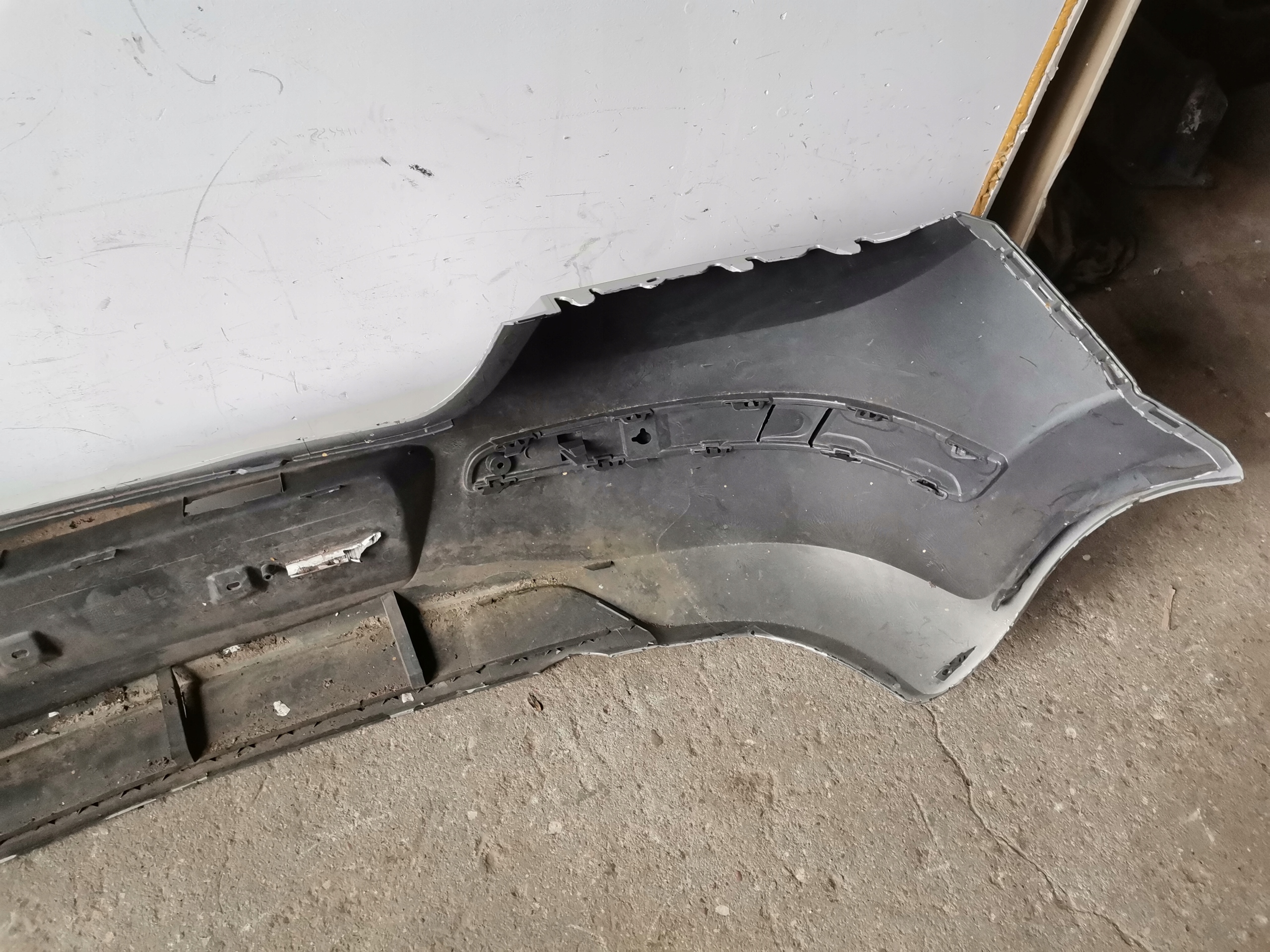 Stoßstange heck OPEL ASTRA III H HB 24460353
