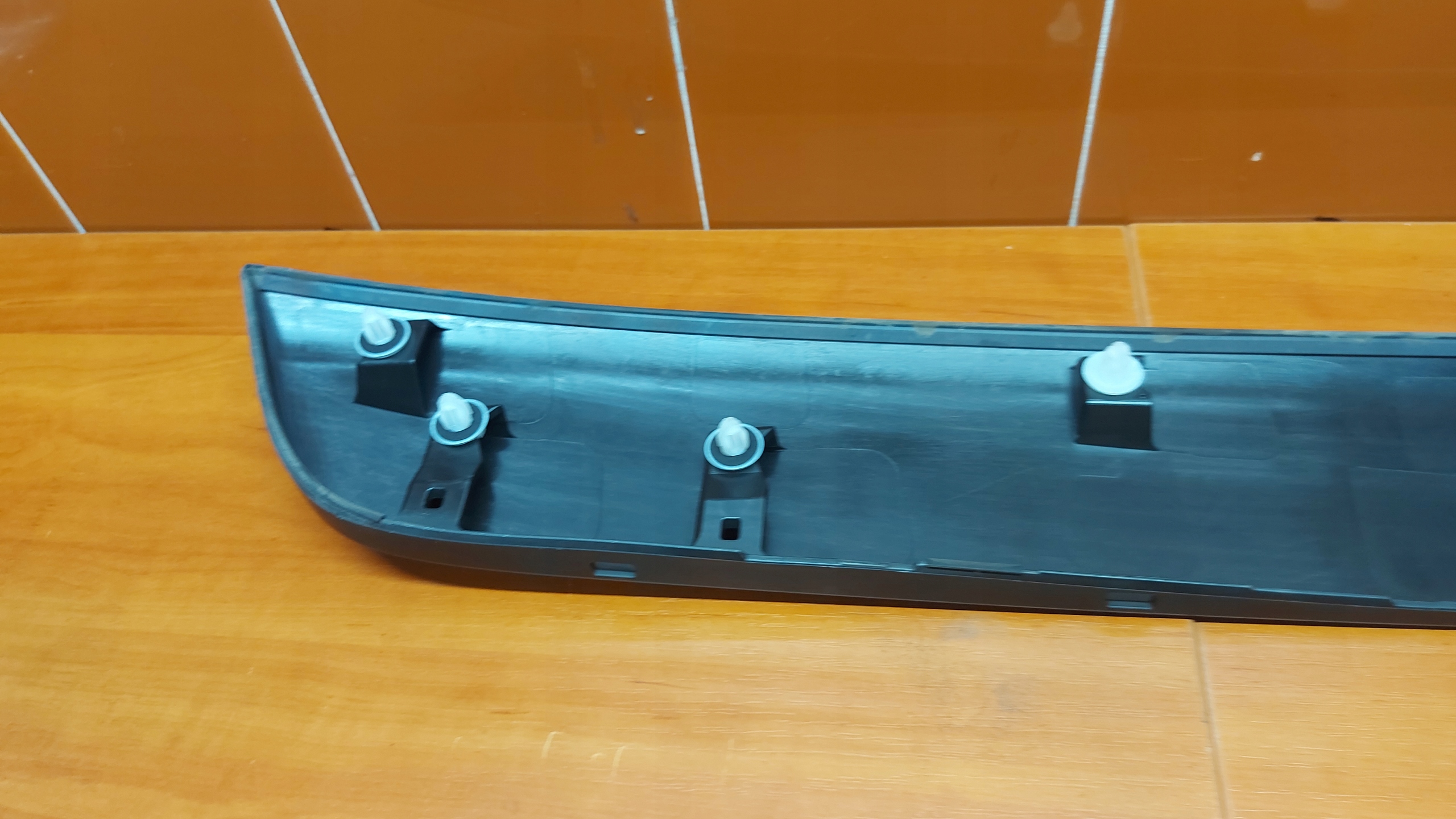 moulding cap bonnet rear part TOYOTA RAV4 V 18