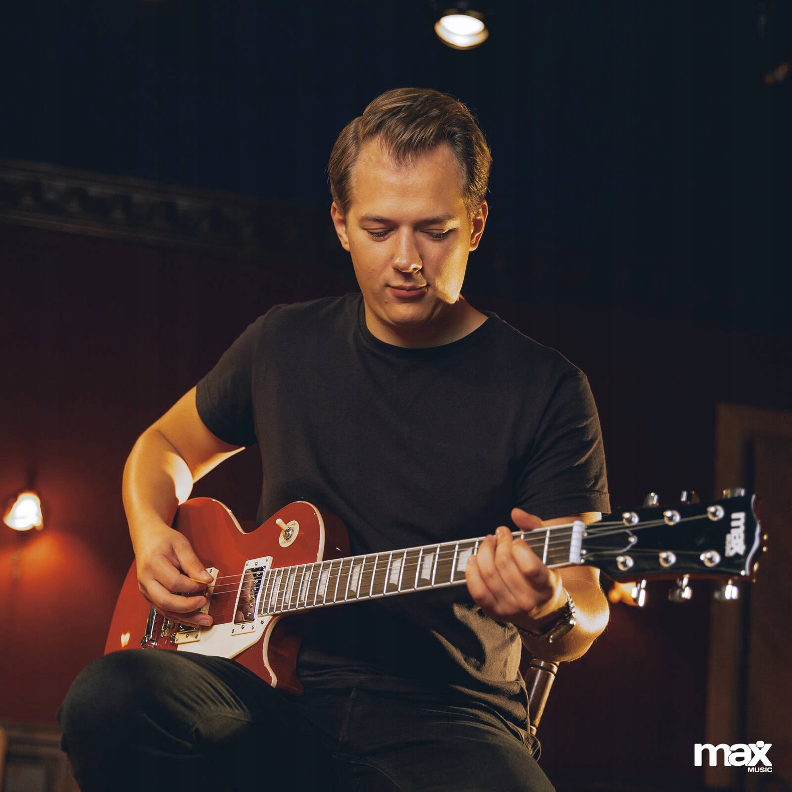 Gitara elektryczna w stylu LP czerwona+ wzmacniacz+ akcesoria Kolor czerwony