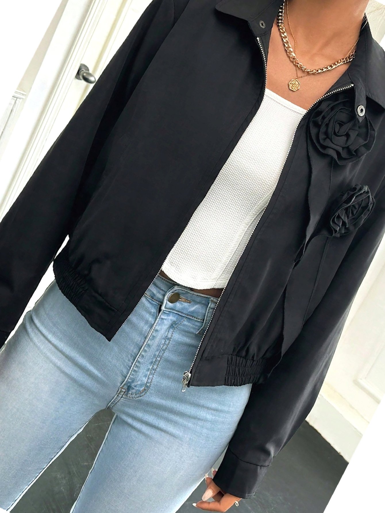 Bunda s růžemi 3D Černá Casual Bomber L 40