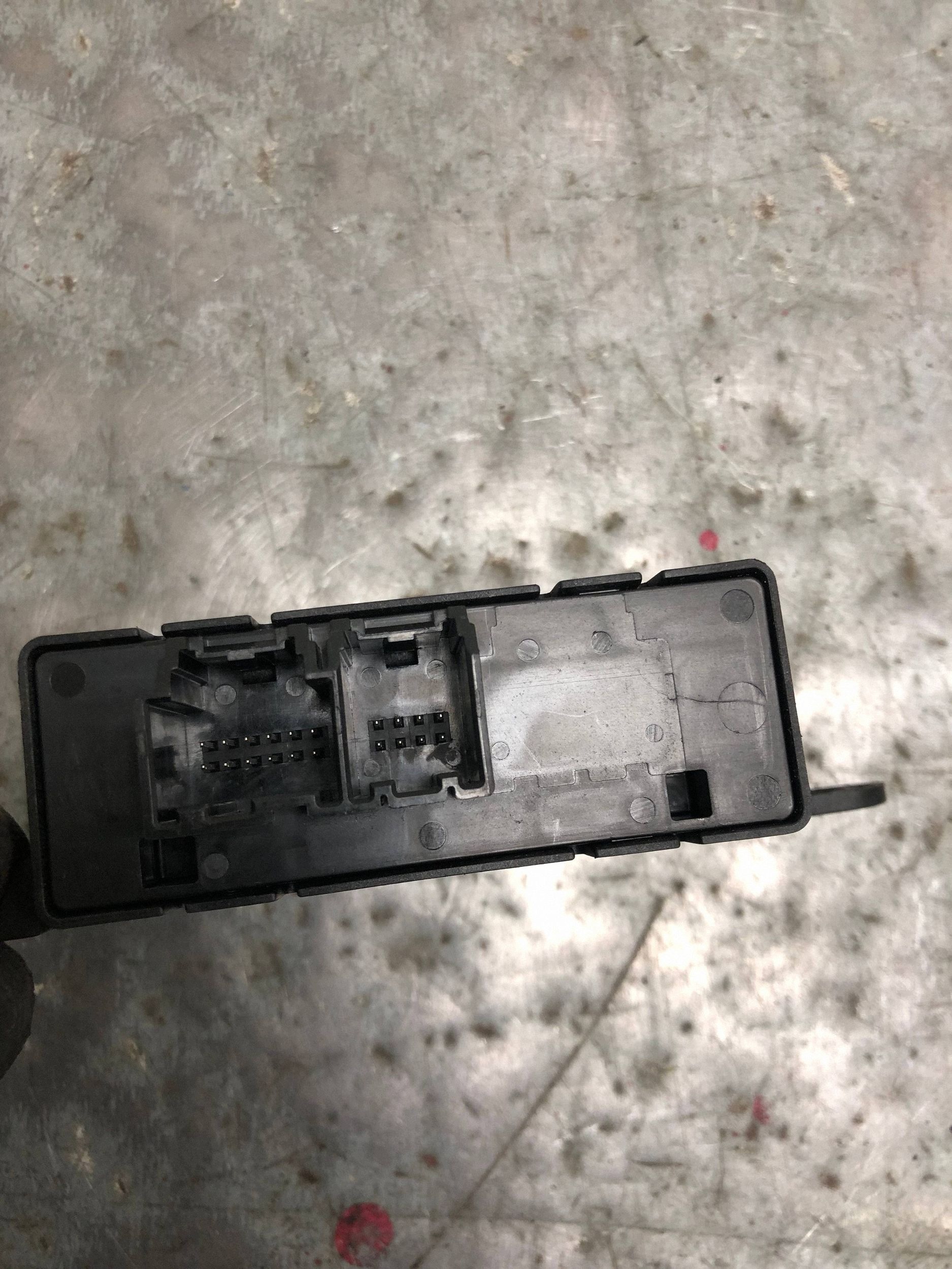 module control unit PDC OPEL ASTRA J KOMBI 13354543