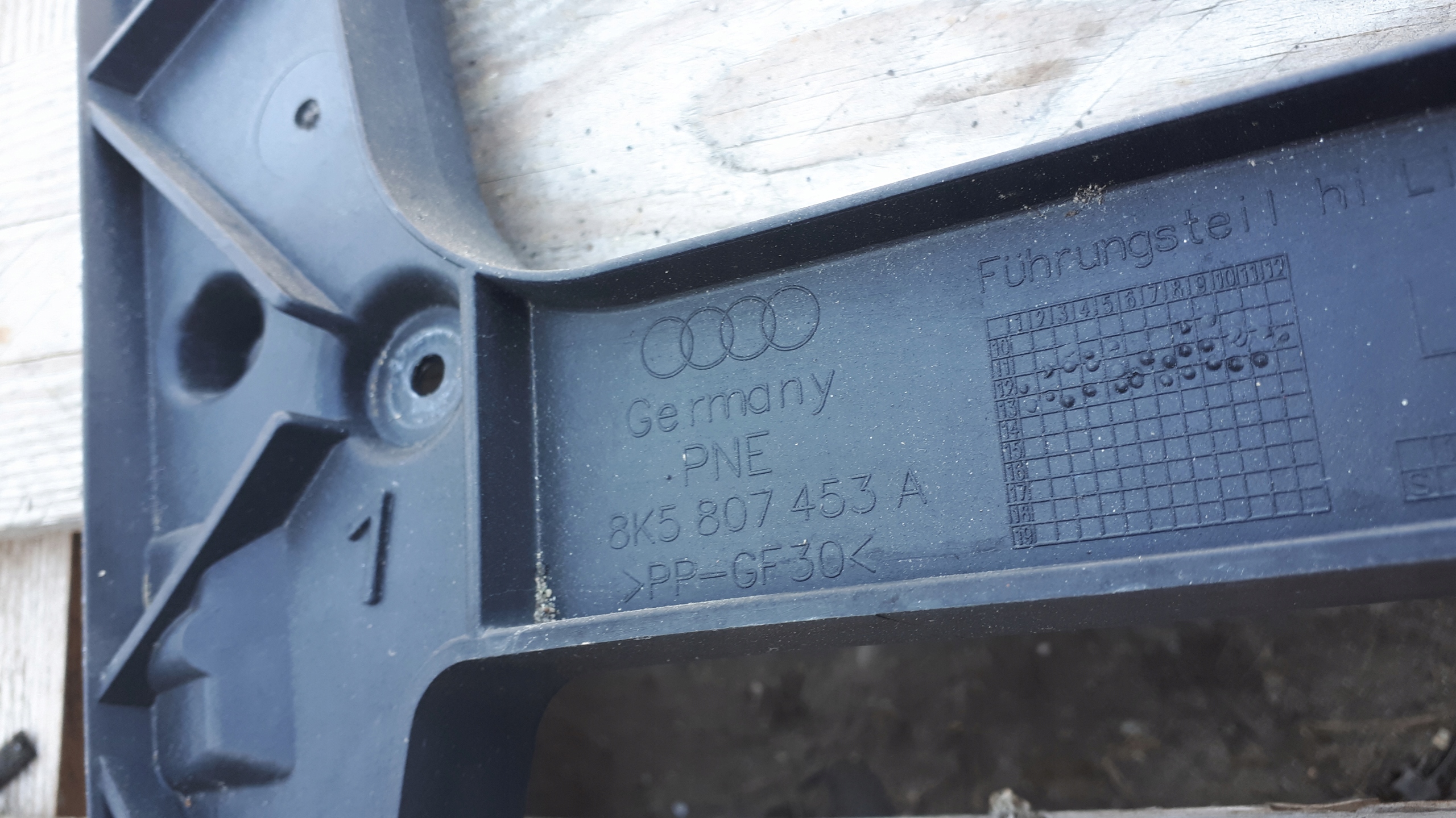 S4 B8 LIFT A4 bumper bracket right left rear part sedan