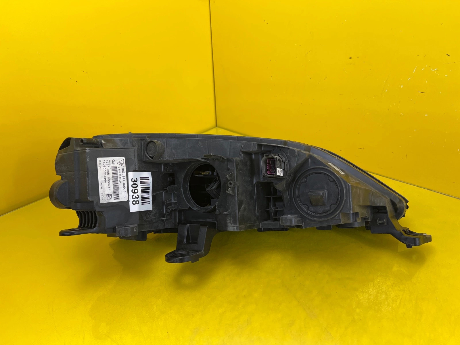 light left front Porsche Macan 95C 2024 95C941009G PDLS+ Led