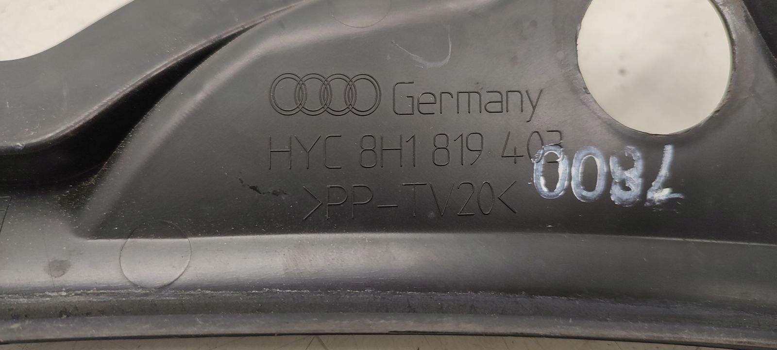 torpédo Audi A4 B7 Cabrio