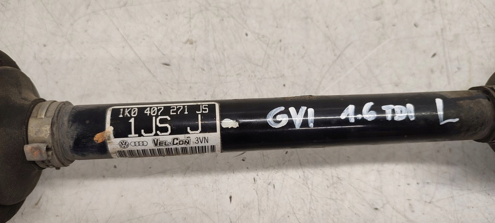 semi-axis left short. VW Golf VI 1,6 TDI