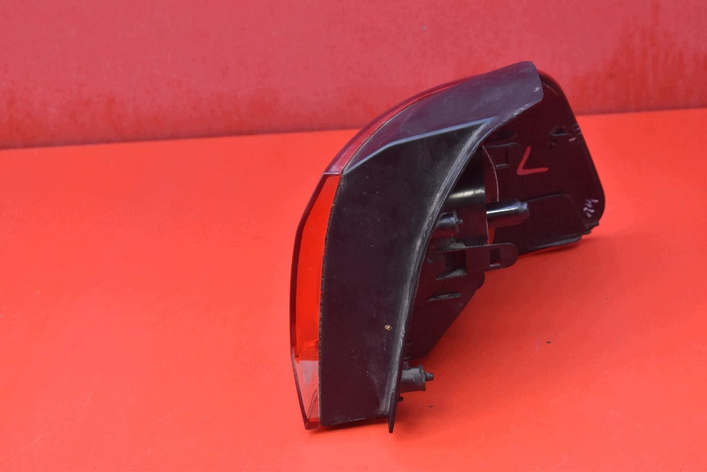light left rear part rear 5K0945111 VW GOLF 6 VI 5D HB 08-15