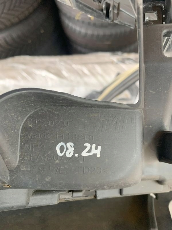 Seat Leon 4 IV 20r PDC bumper front front 2020