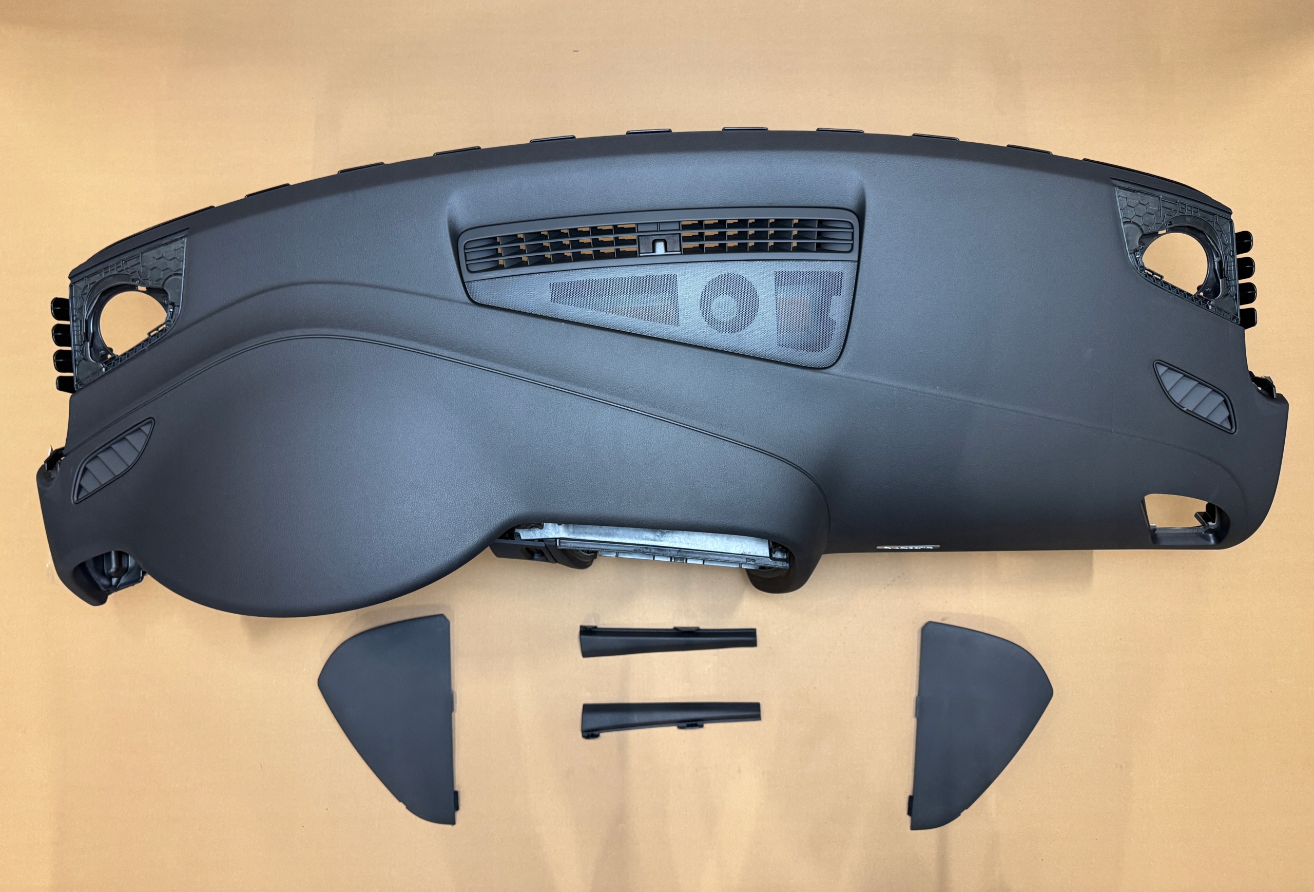 AUDI A5 8T 2016 dashboard instrument panel 8T1857041F 8T1857003D 24A 14km