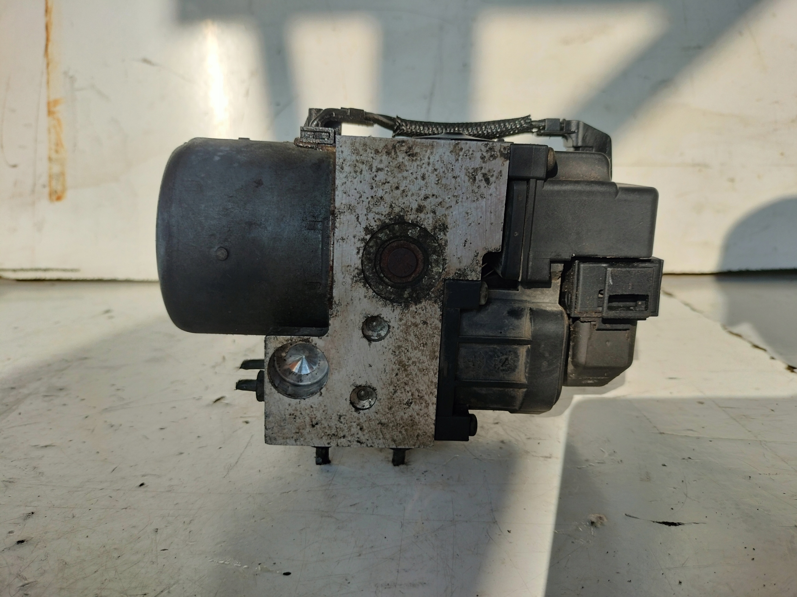 MITSUBISHI SPACE STAR and pump ABS brake 0273004489