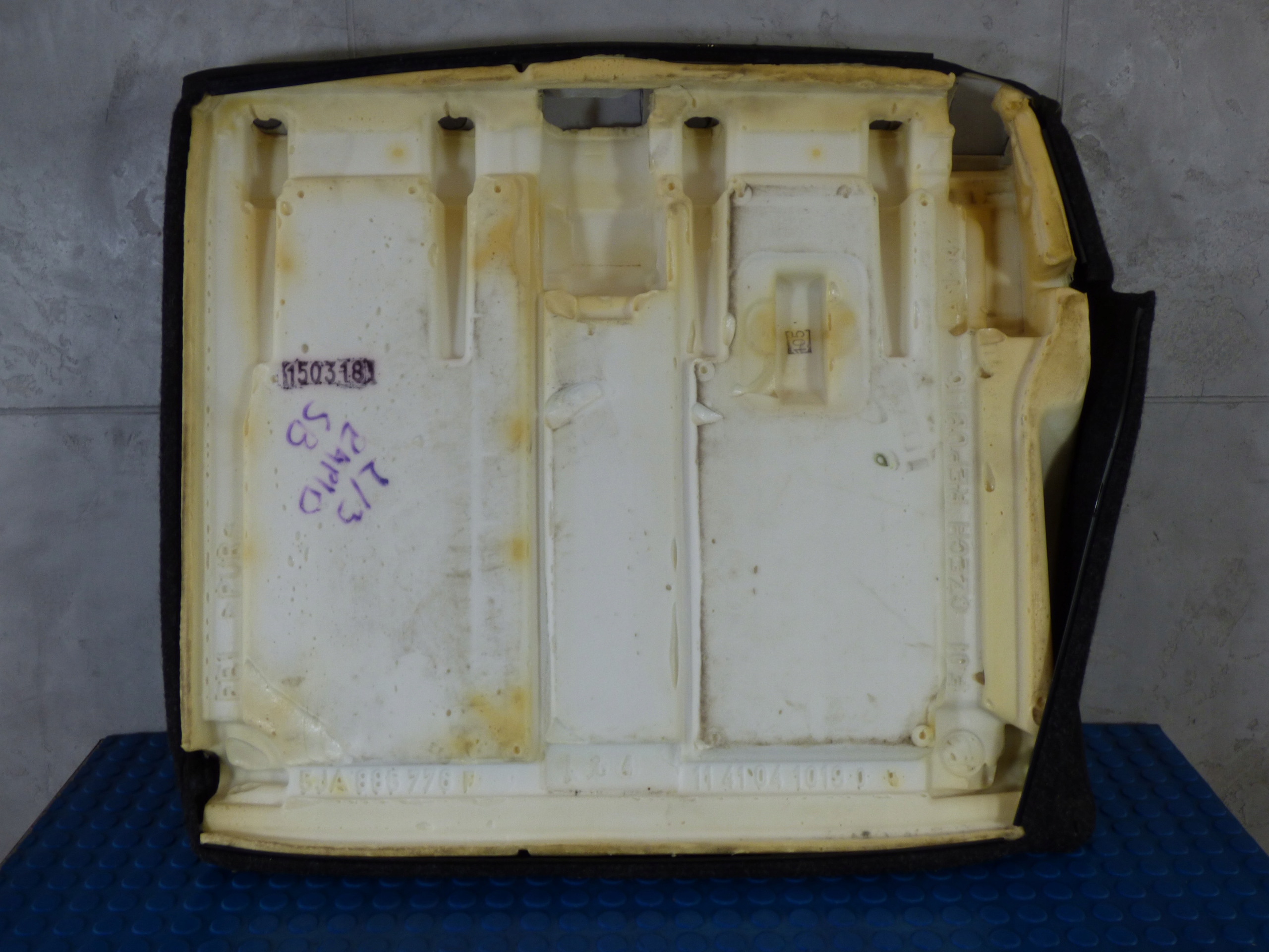 material oparcie kanapy heck SKODA RAPID