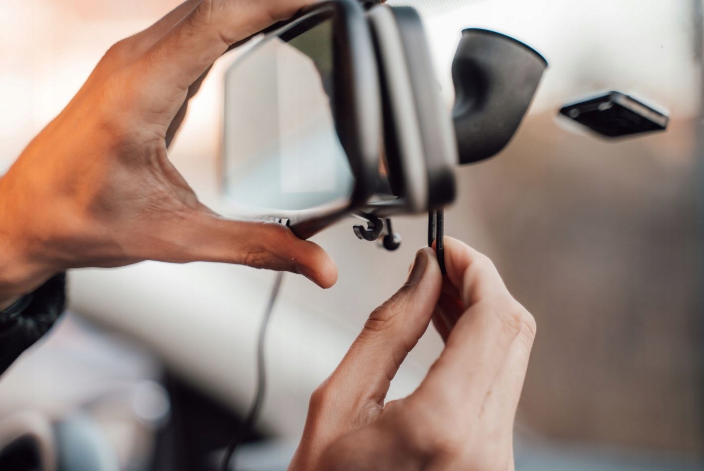 KAMERA REJESTRATOR ZESTAW PARKOWANIA LUSTERKO F HD Obraz dzienny kolorowy