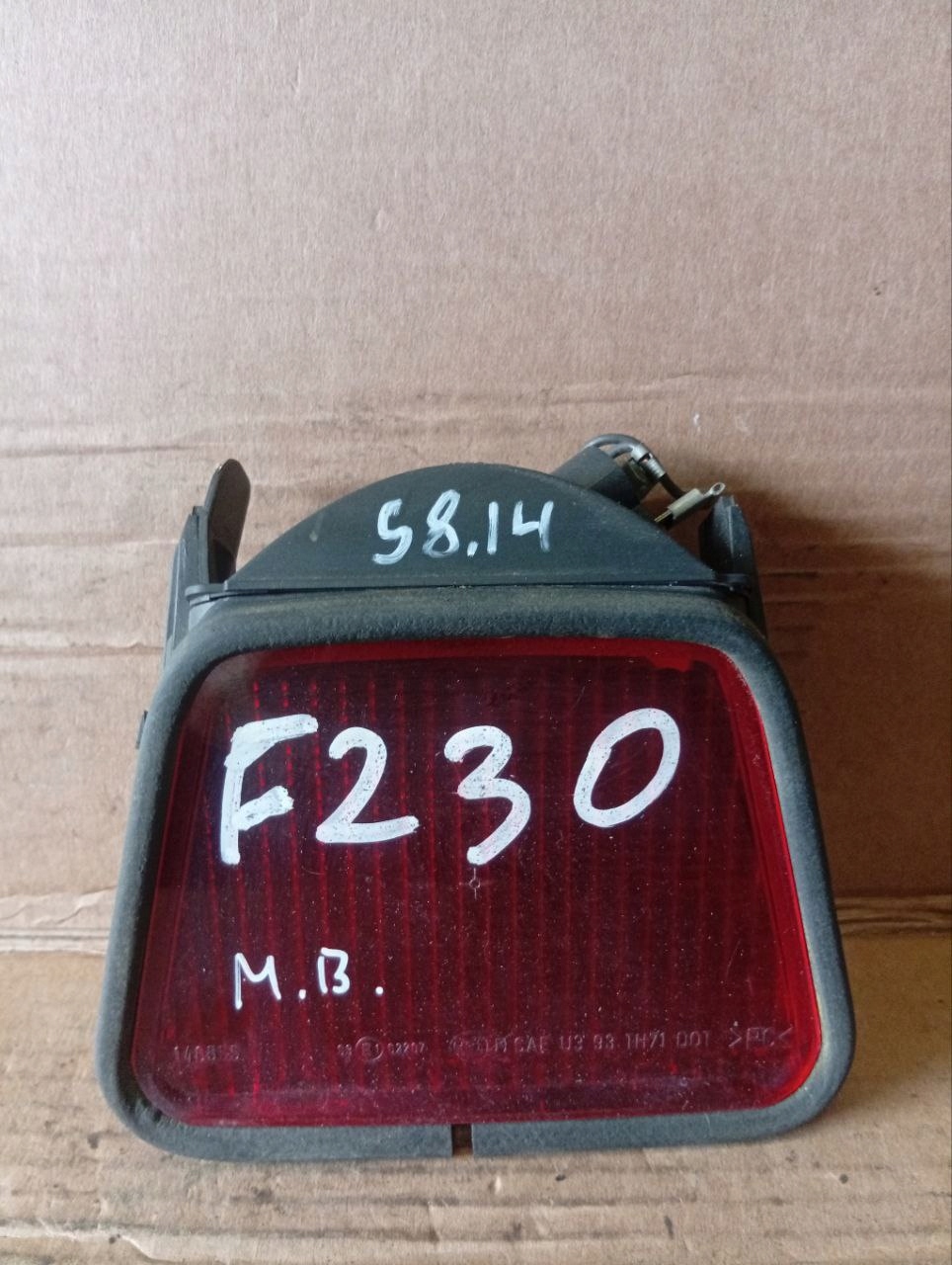 DODATKOWA LAMPA ŚWIATŁO STOPU MERCEDES-BENZ W210 146554