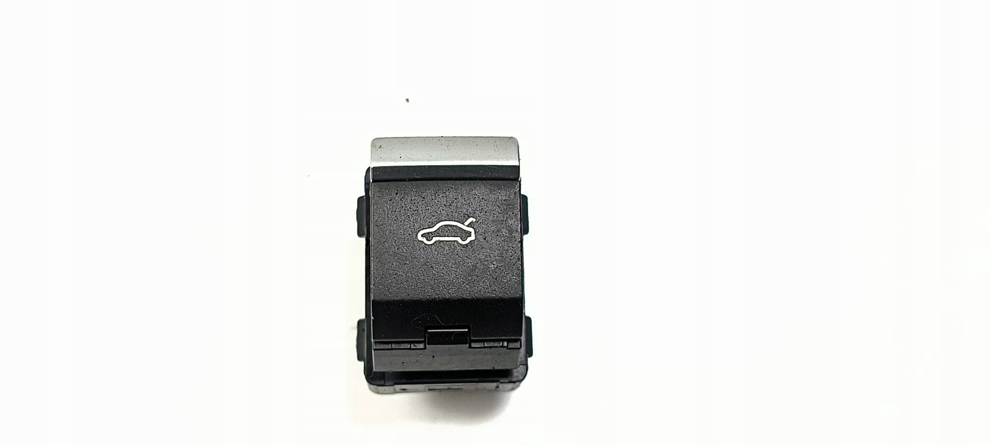 button 4M0959831A of the opening bonnet AUDI A4 B9