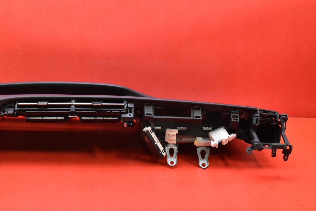 dashboard instrument panel console cockpit airbag EU 55410-47090 TOYOTA PRIUS XW30