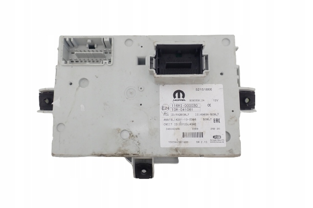 FIAT 500L 2017- SKRZYNKA BEZPIECZNIEKÓW 521511866