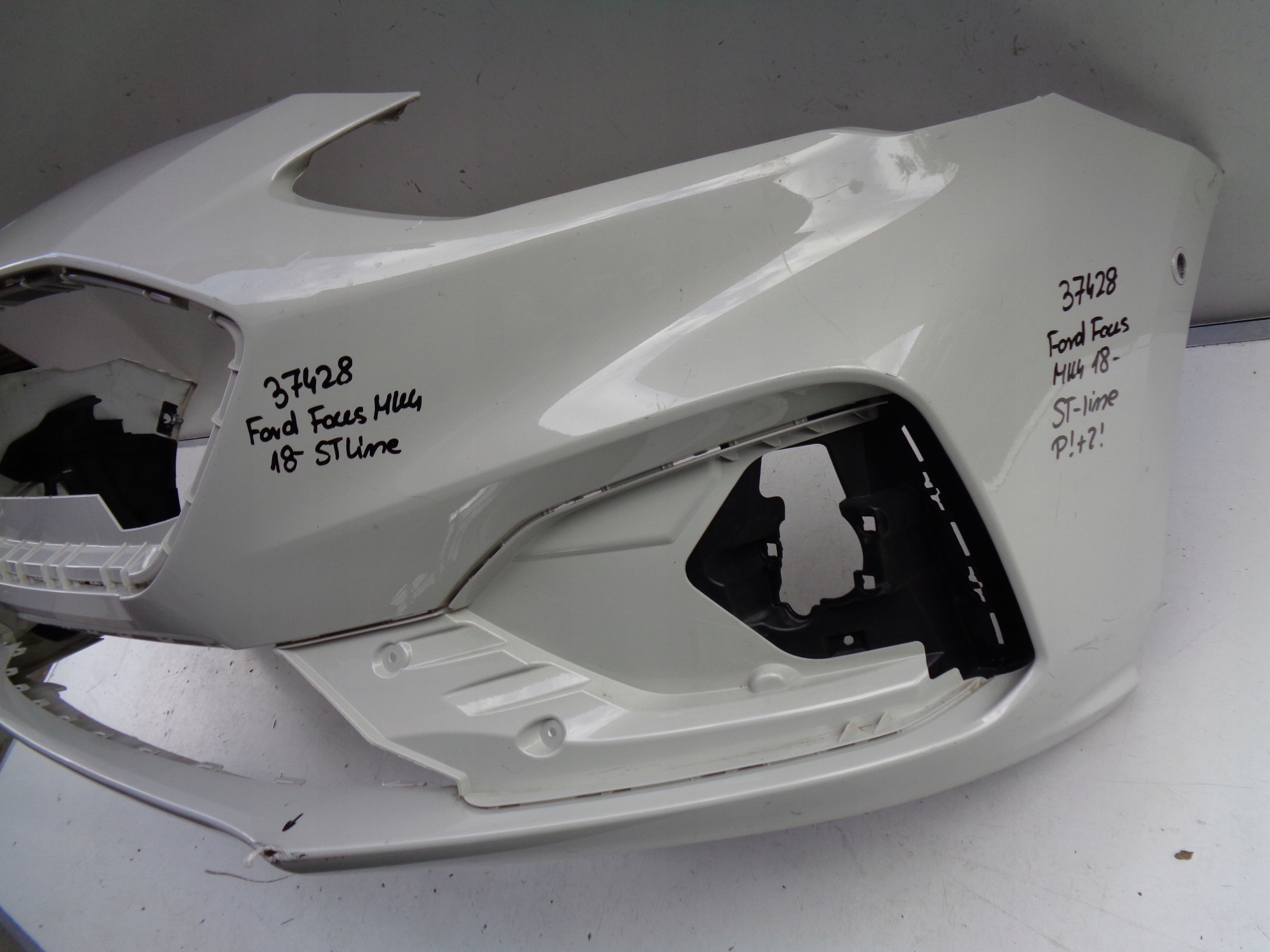front bumper FORD FOCUS MK4 18- ST-LINE NR 37428