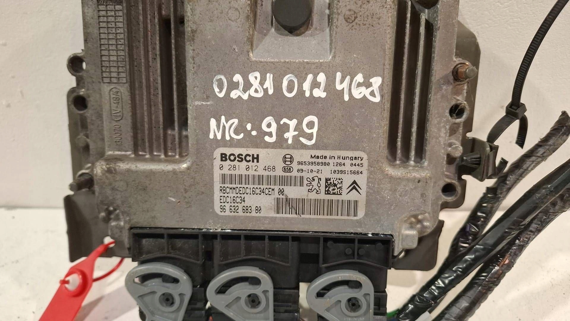 control unit of the engine computer 0281012468 Citroen Peugeot 1.6 HDI