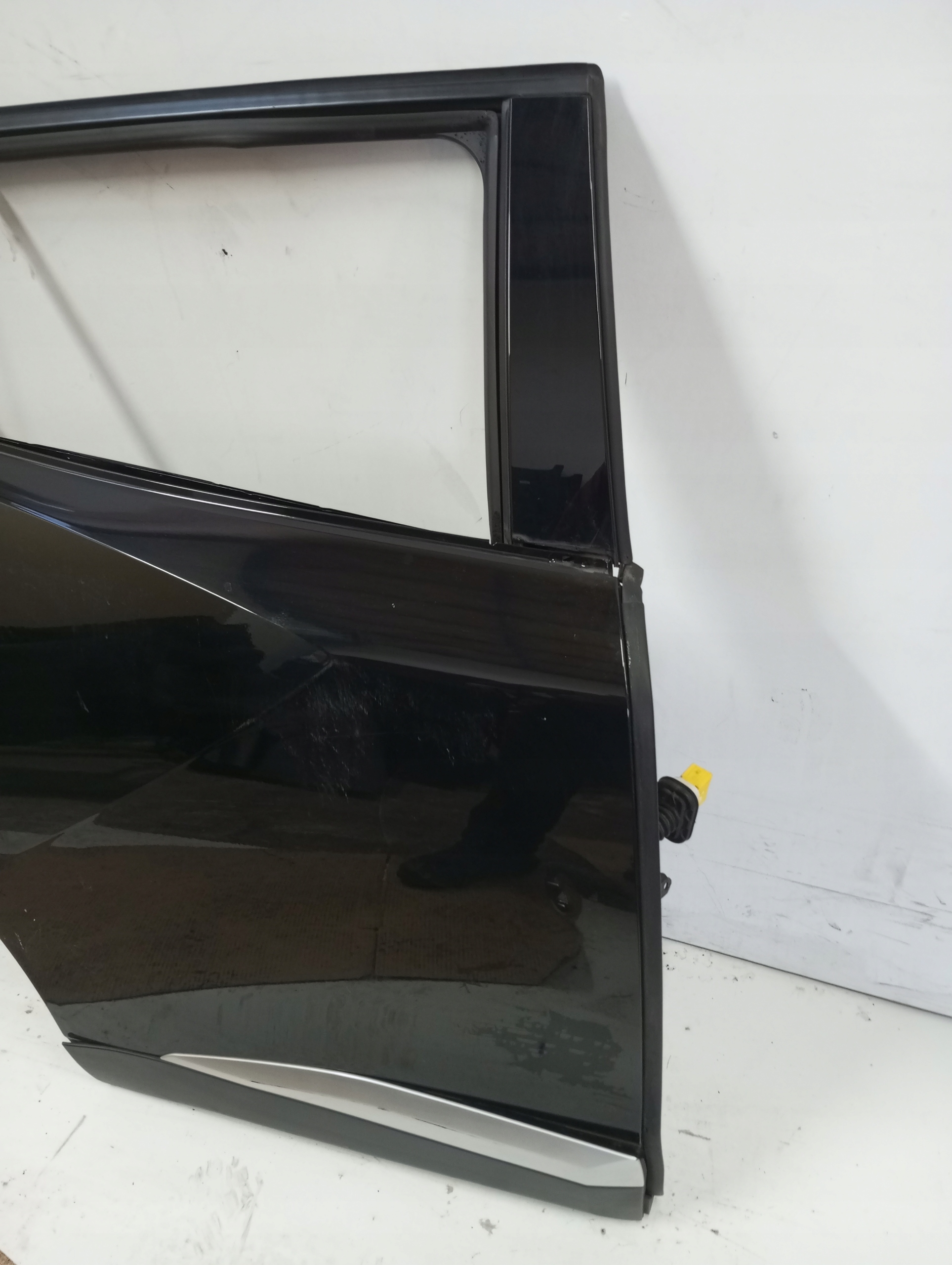 door right rear. PEUGEOT 2008 BSZ 20R
