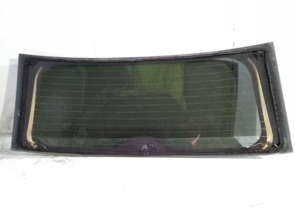 Ford Fiesta MK6 5D Vitre Arrière du capot