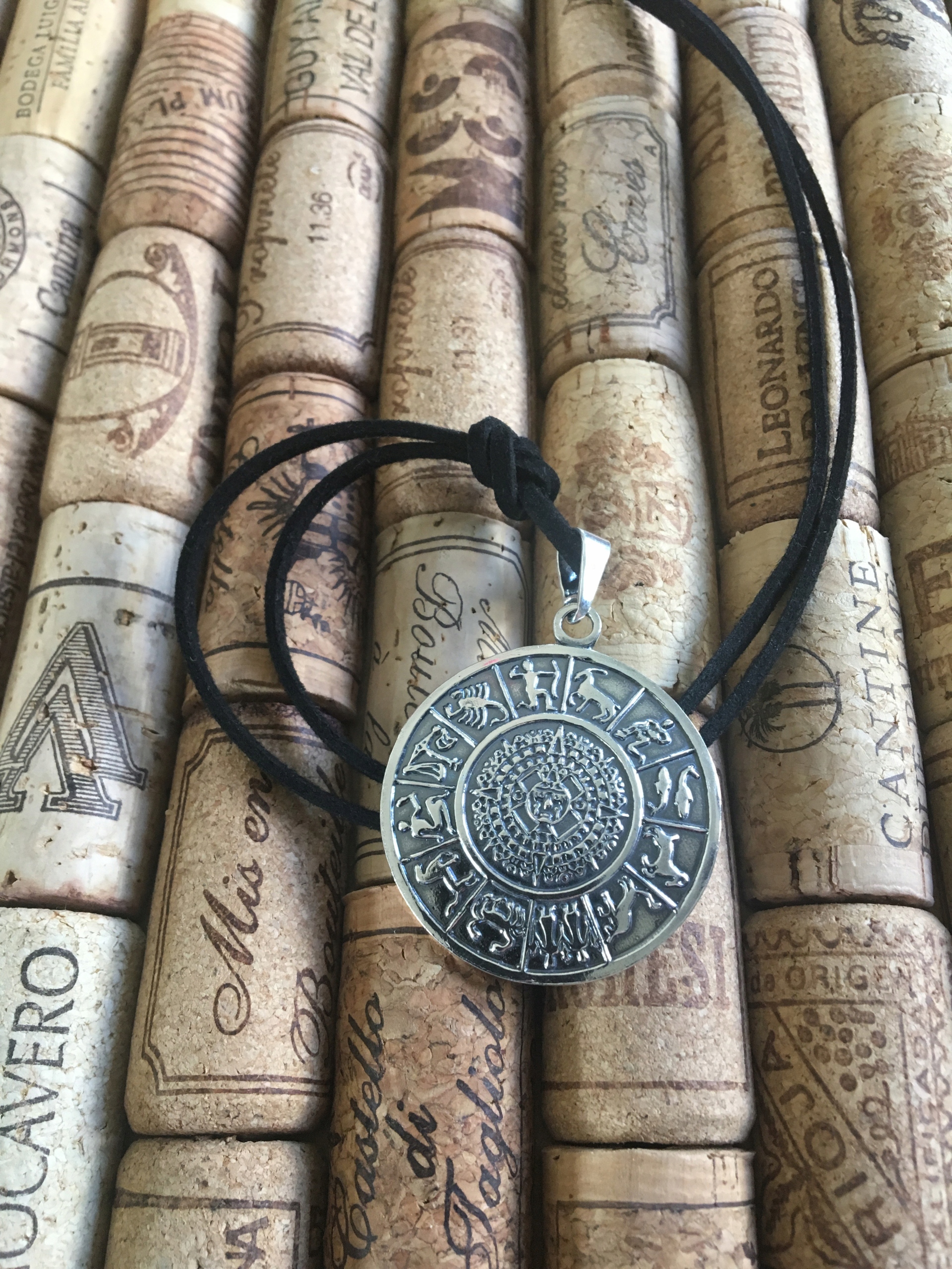 Přívěsek Stříbrný Aztécký Kalendář Znamení Zvěrokruhu Stříbro 925