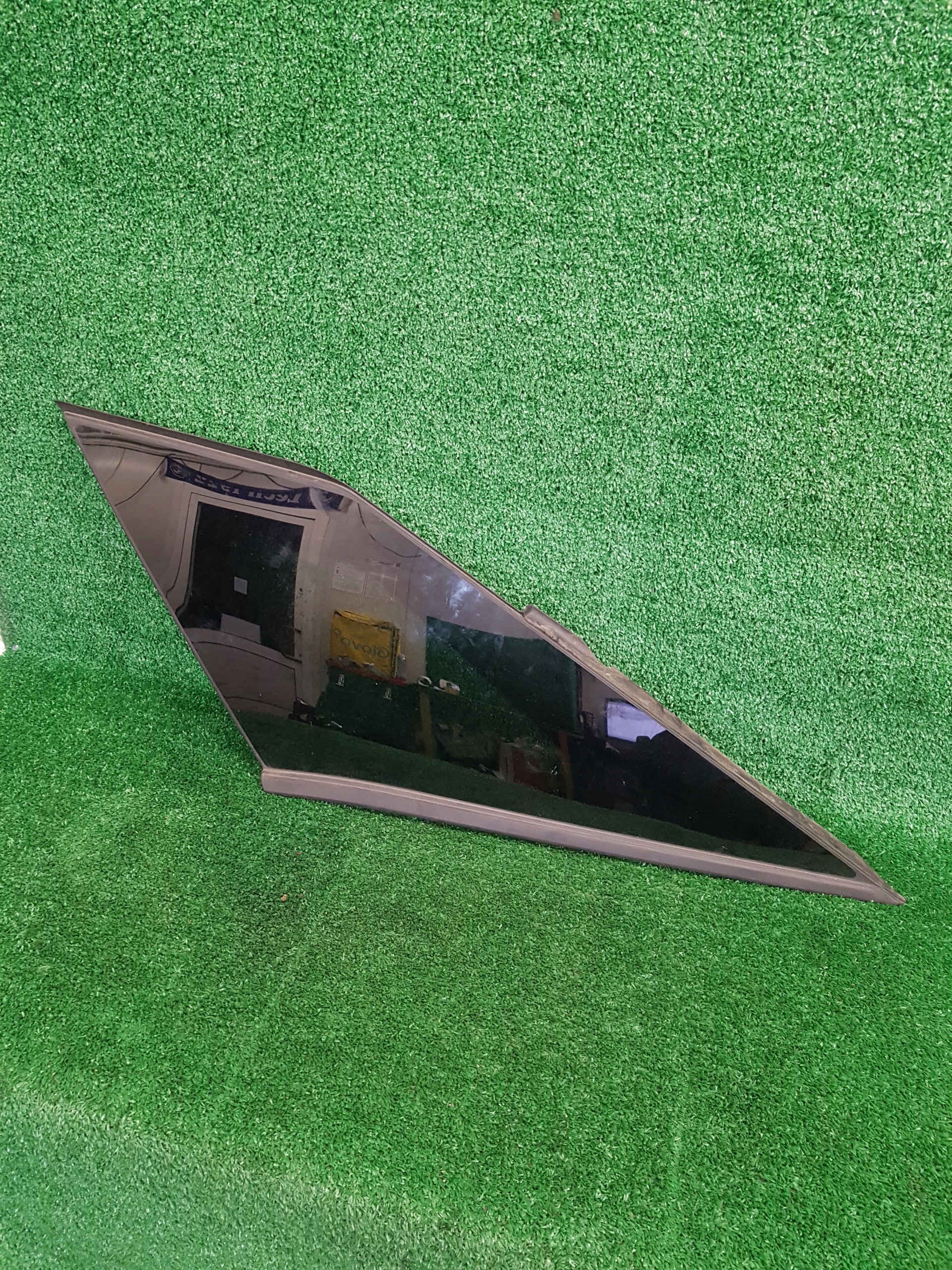 window bodywork left rear PEUGEOT 3008 II
