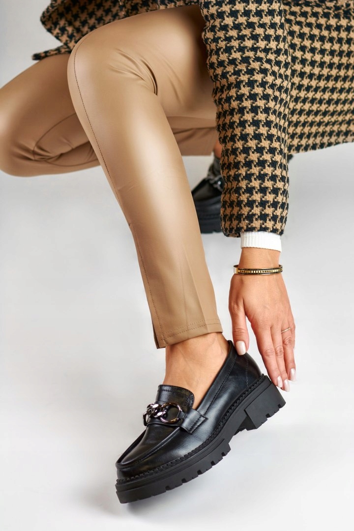 Czarne mokasyny na platformie z ekoskóry - 40 La.Fi