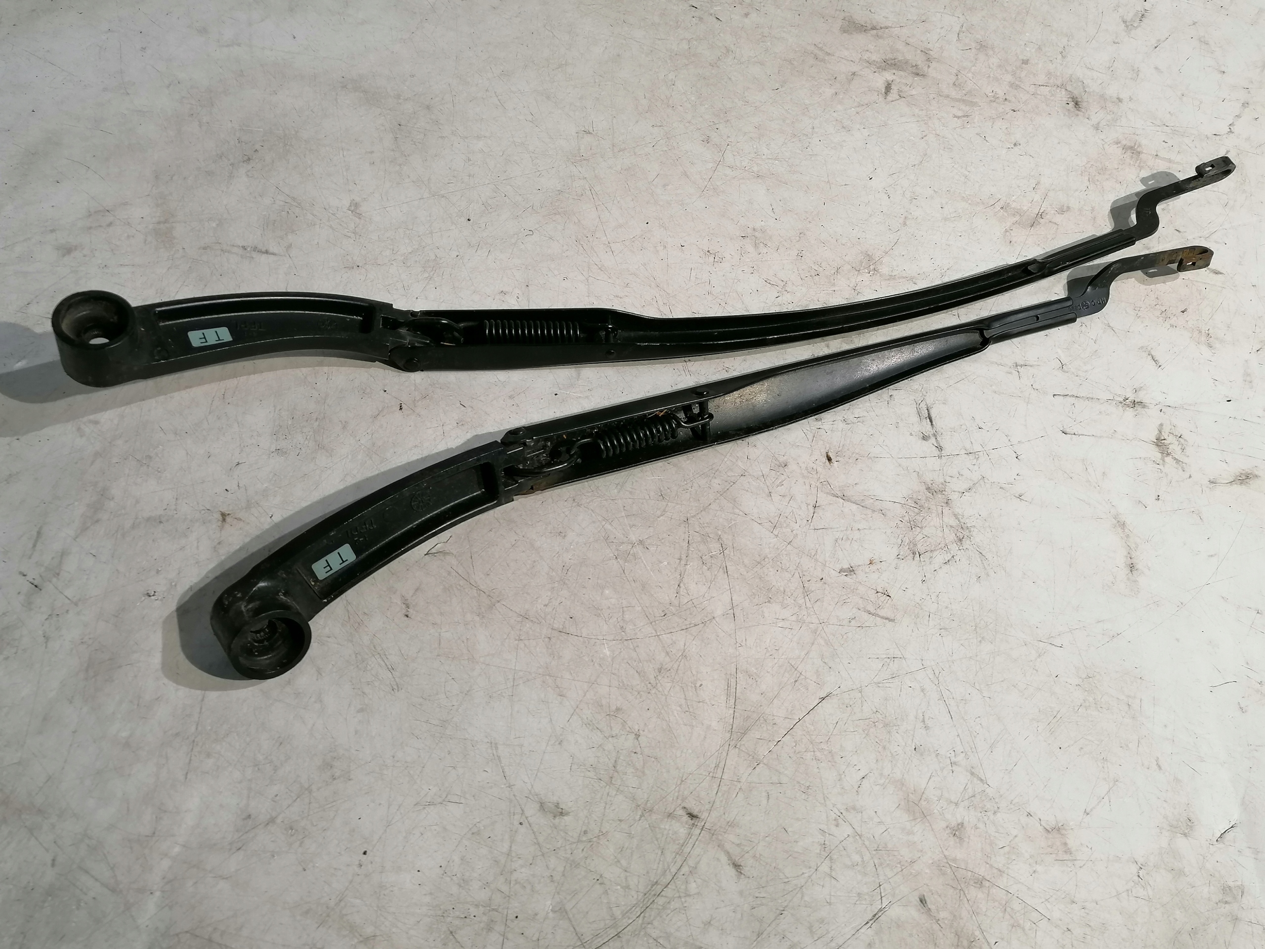 Kia Optima III 3 wiper arms