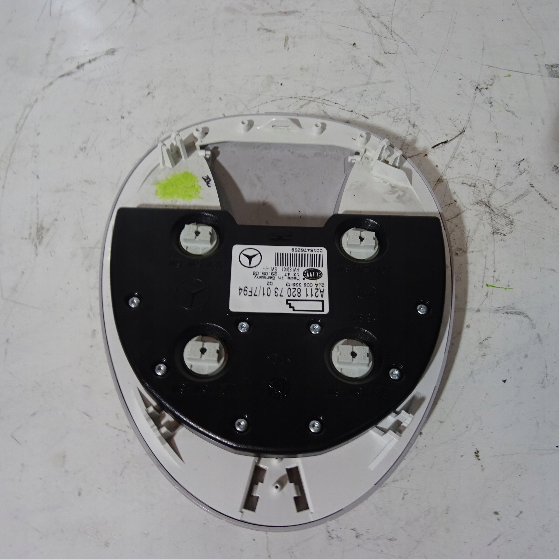 MERCEDES E S211 FANALE interna A2118207301