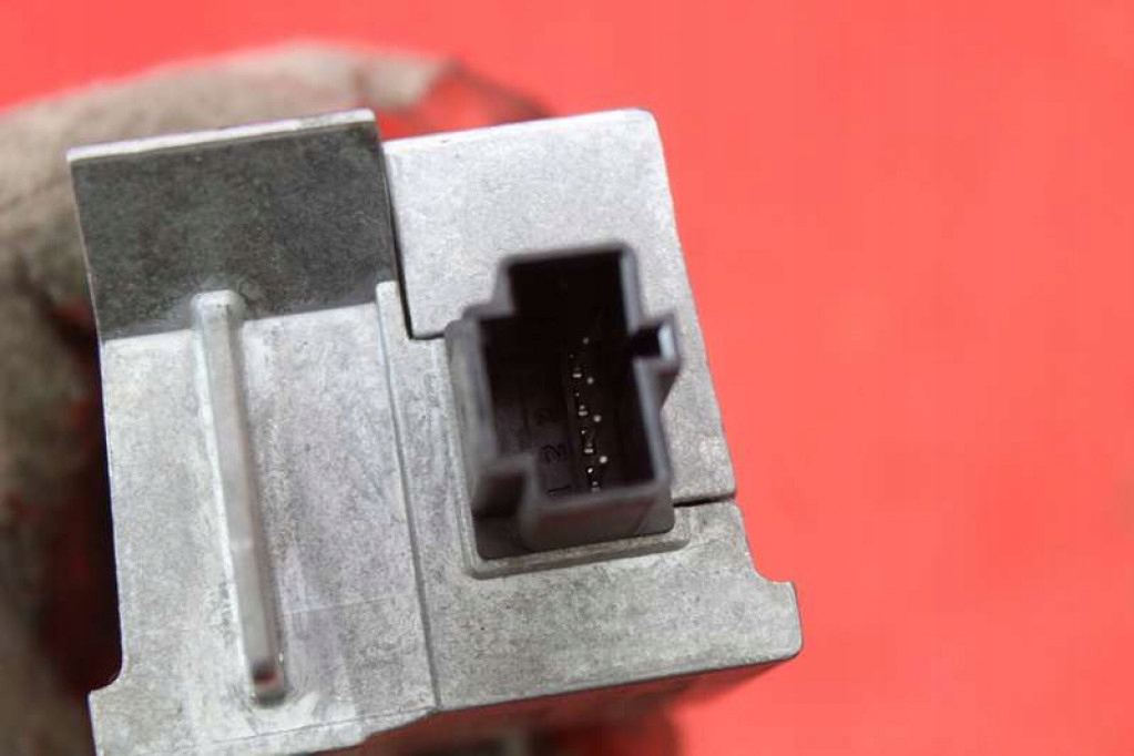ignition key button 7S7T-19H386 FORD KUGA MK2 2 II 2.0 TDCI 163 KM