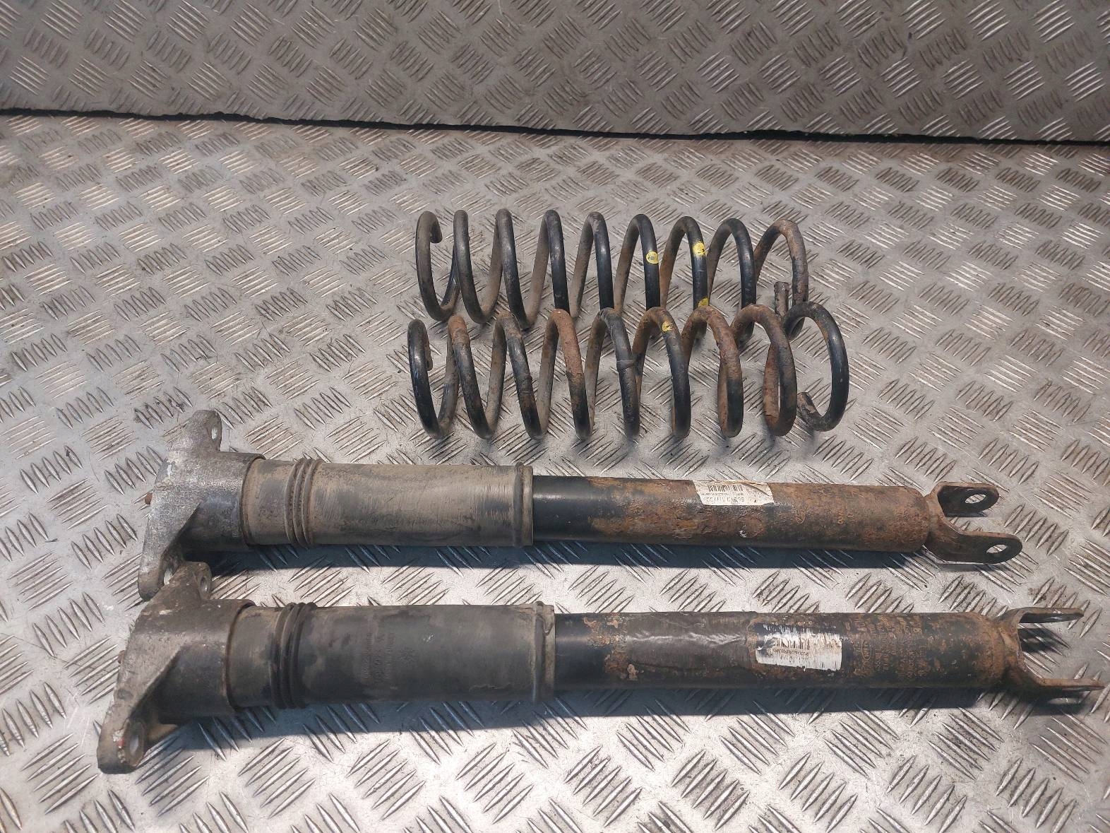 shock absorber + spring left rear part + right rear part KIA PROCEED and 55310-1H100