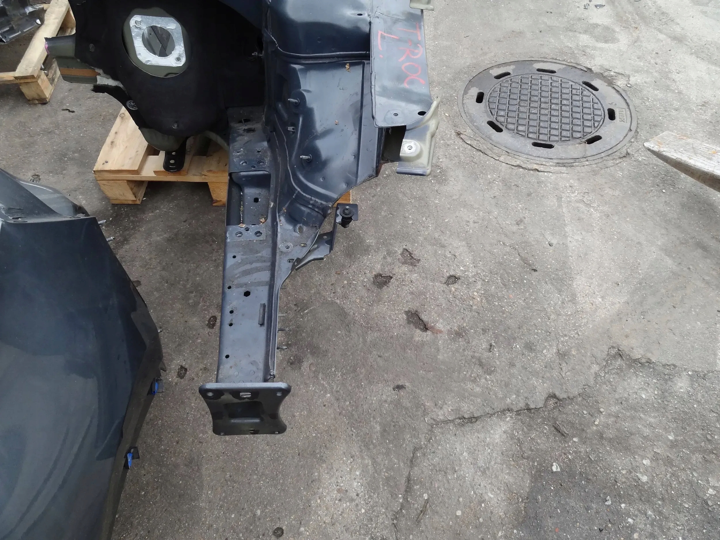 Volkswagen T-Roc 2021 Перед сторона ліва Набори запчастини кузовні