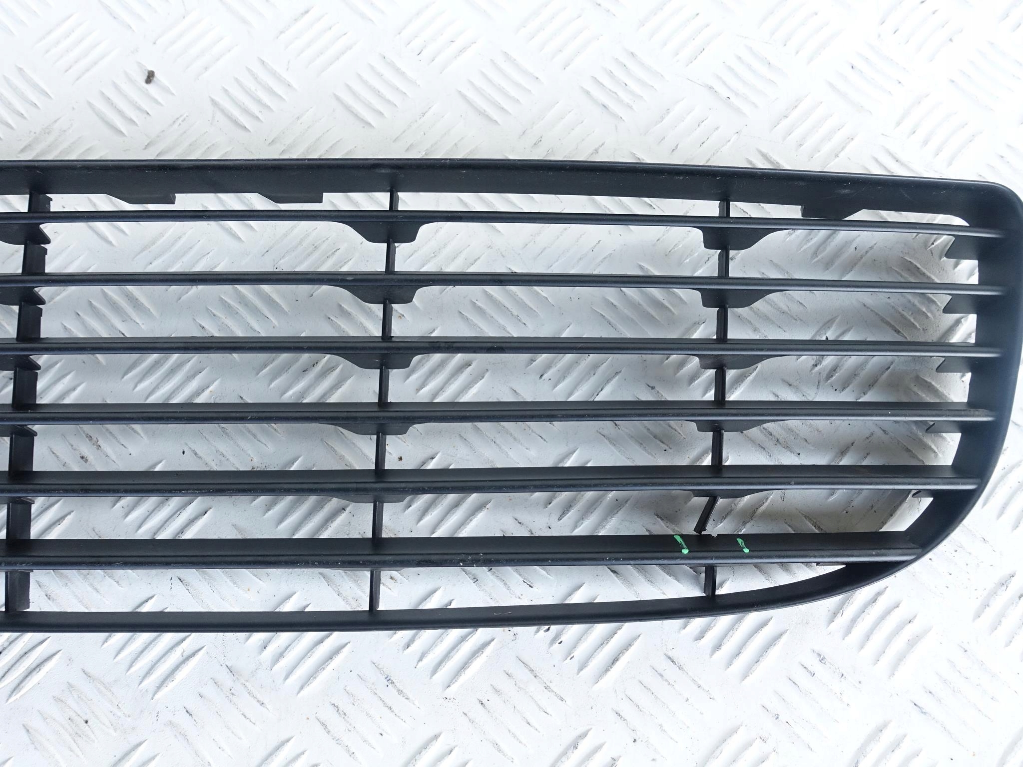 PORSCHE CAYENNE 7L5 TURBO 02-06 grid grille