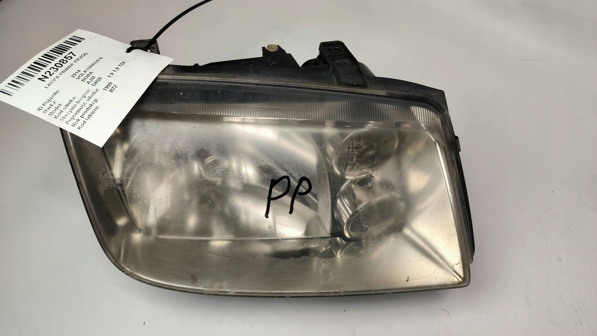 light right front VOLKSWAGEN BORA