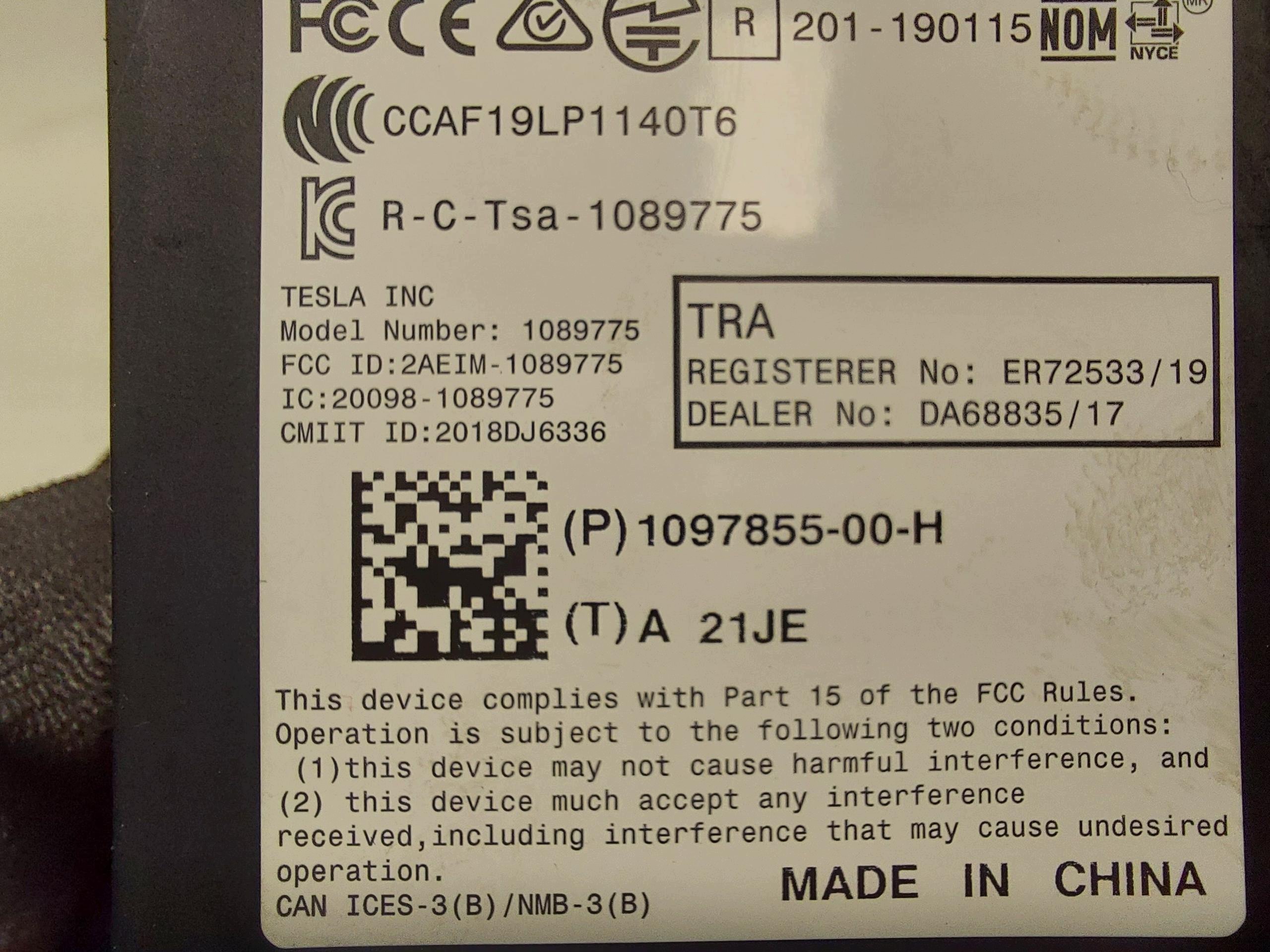 TESLA MODEL 3 2022r Radar záď 1097855-00-H