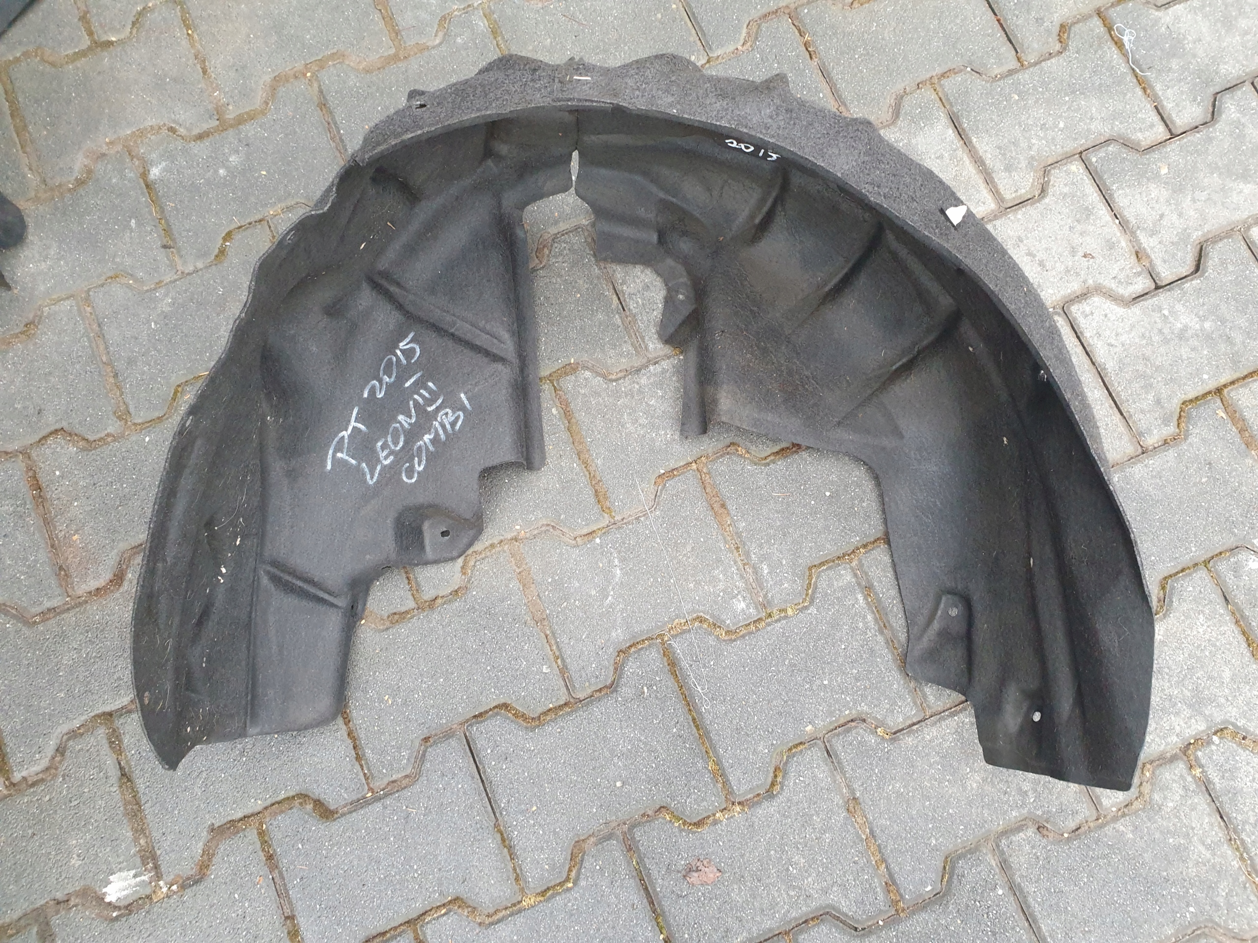 mudguard right rear. SEAT LEON III 3 2013- 5F KOMBI