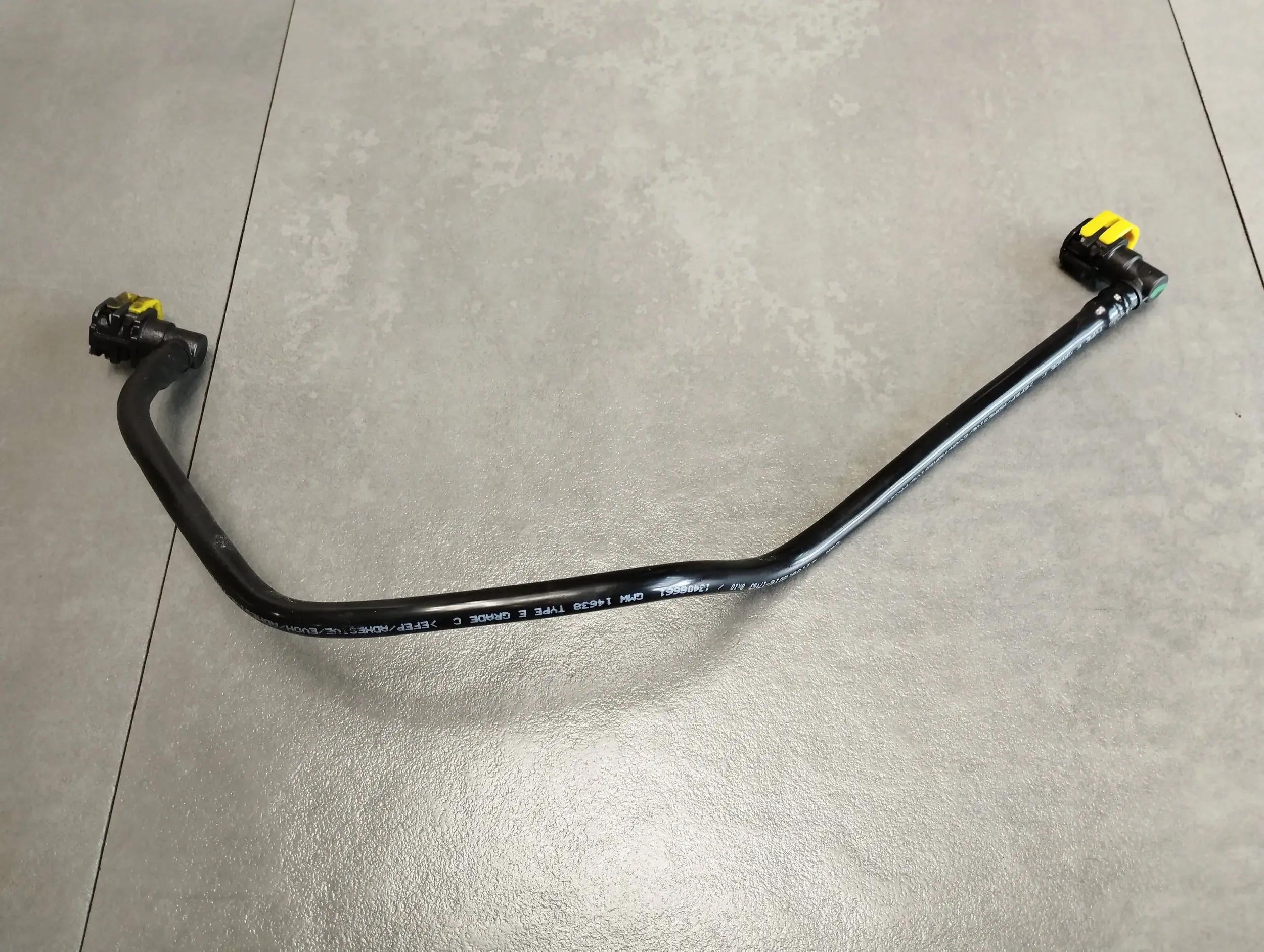 Opel Astra K 1.6 CDTI fuel line 13408661