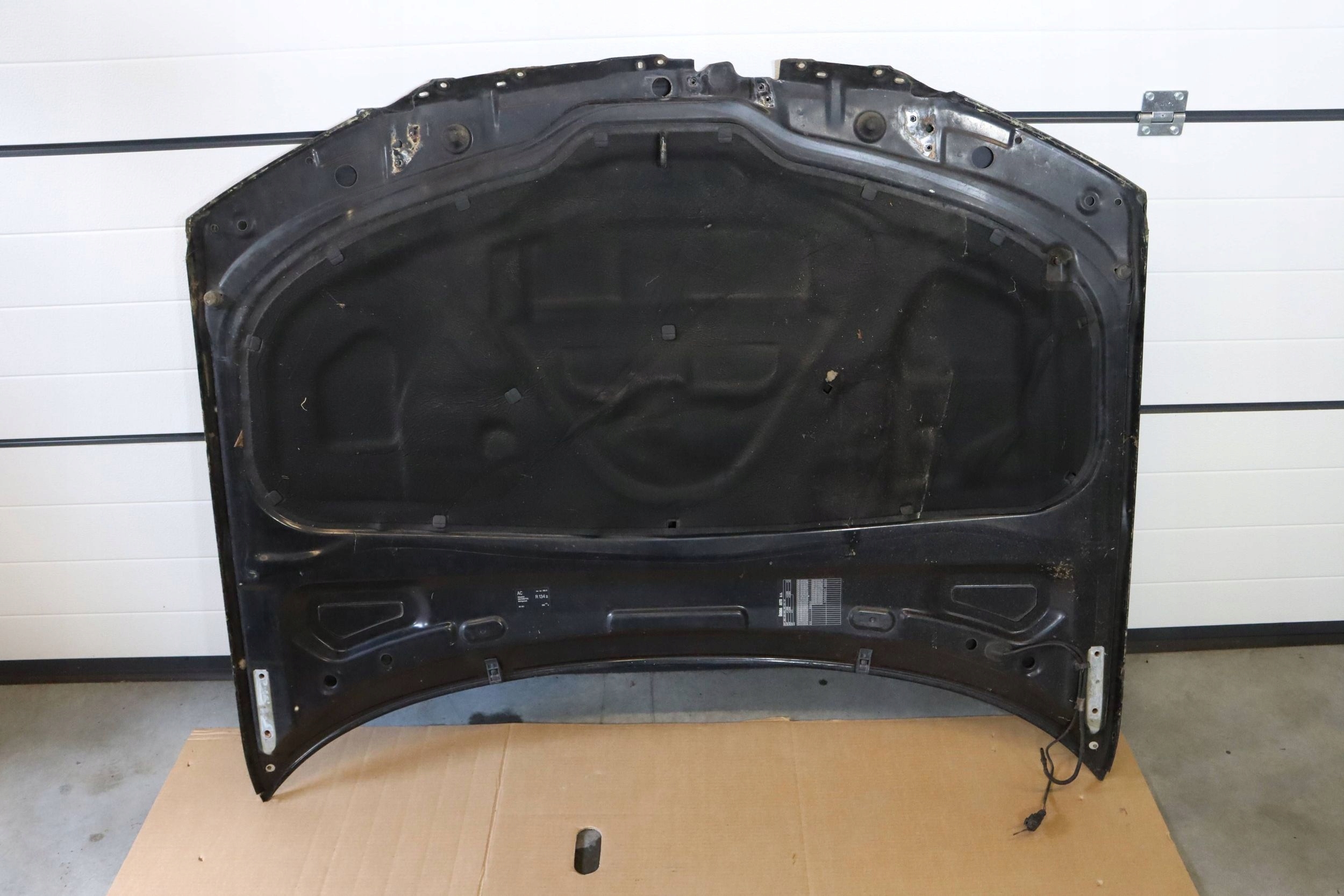 SKODA SUPERB and bonnet front front engine housing cover 9910 black