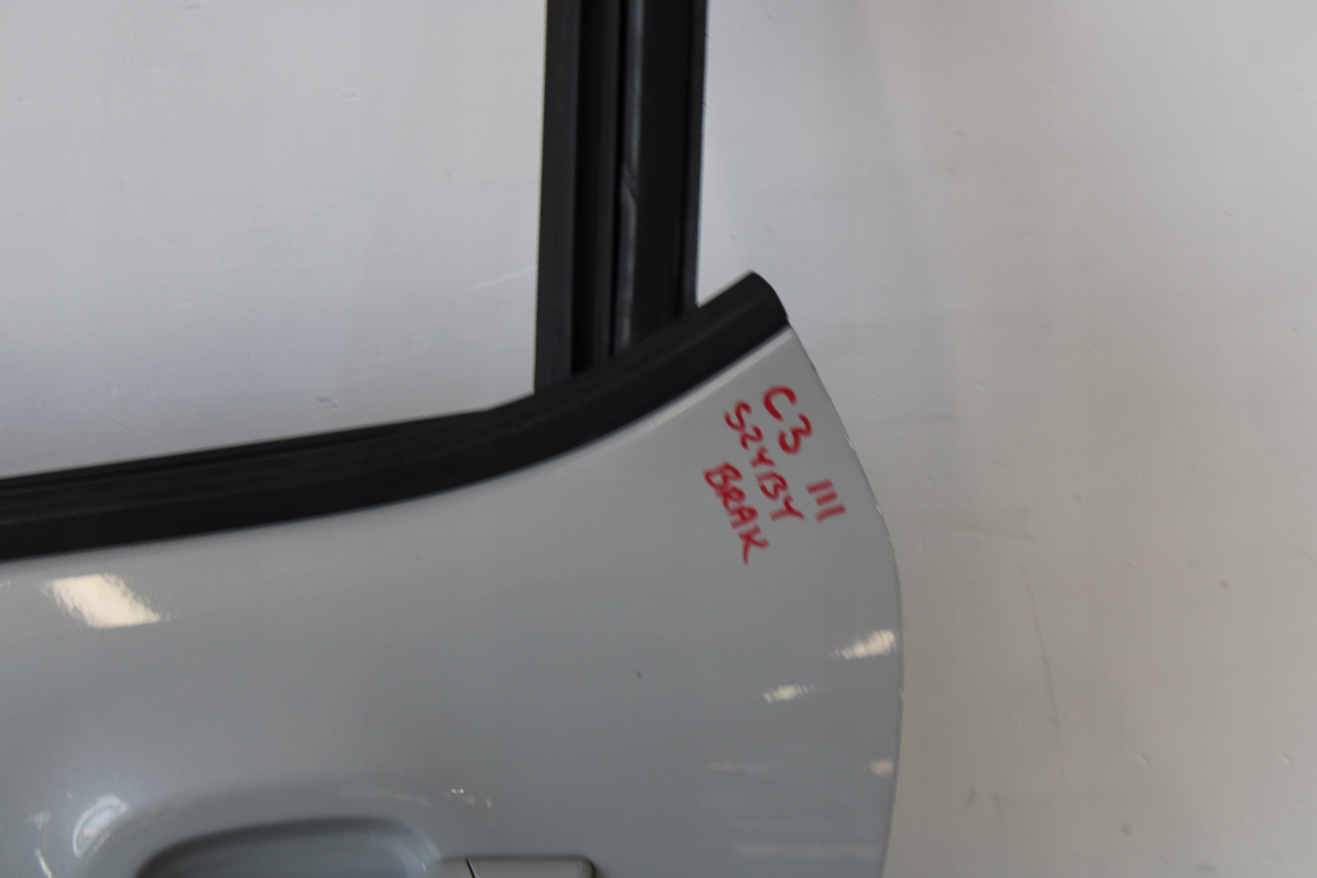 door left rear part left rear. complete CITROEN C3 III 3